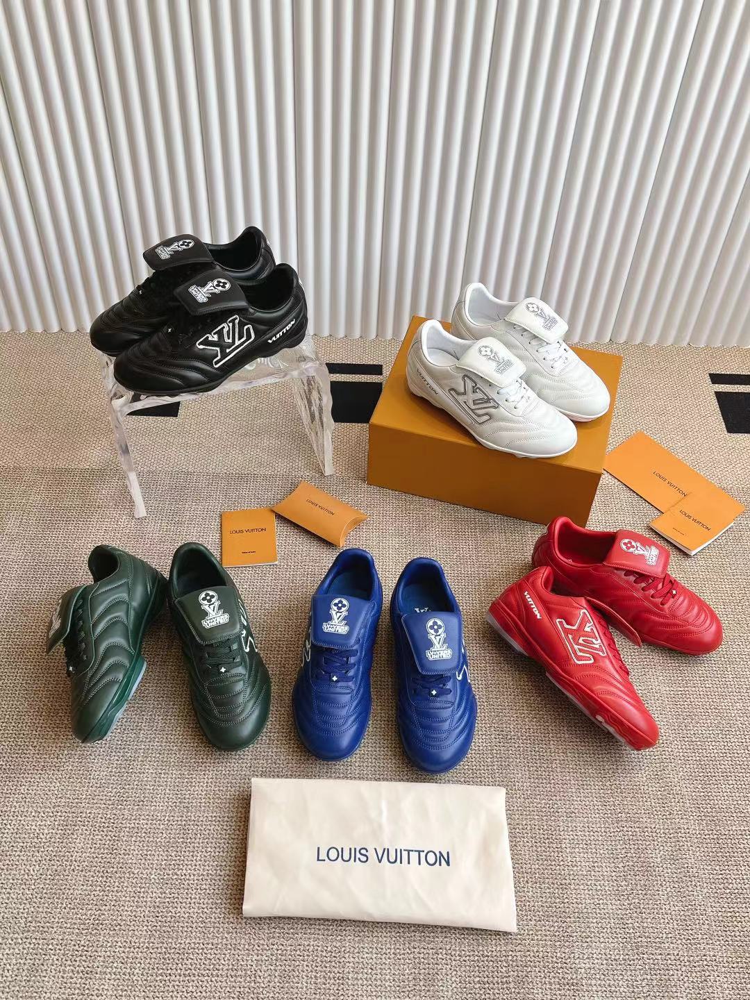 [Louis Vuitton Women