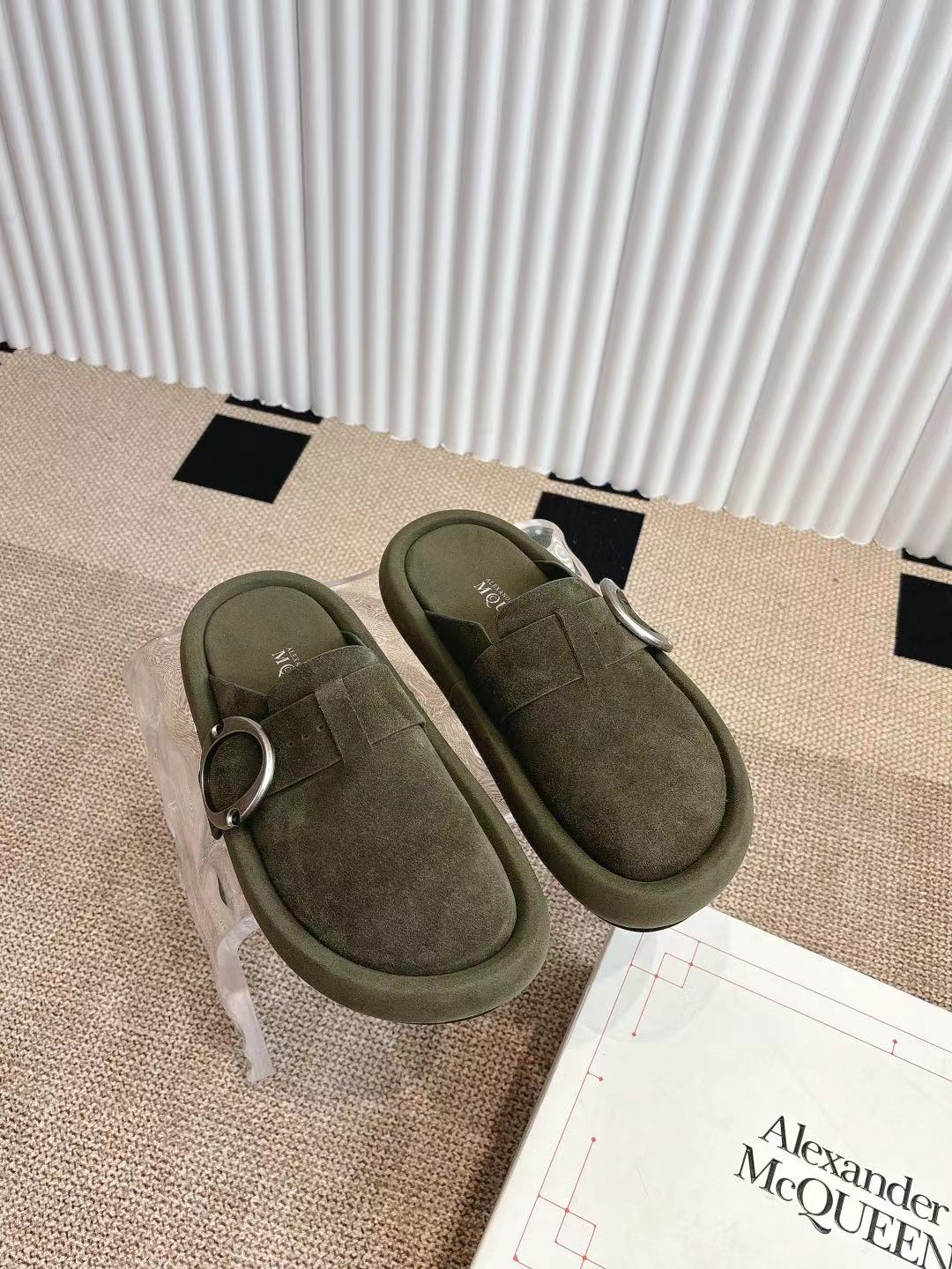 Alexander McQueen 女340 大头包头拖 勃肯拖‼ ‼