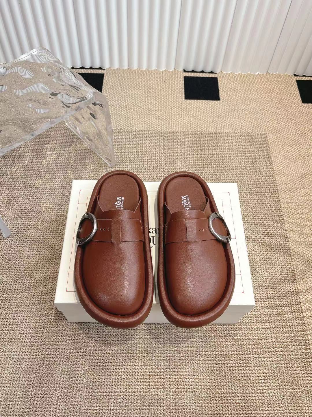 Alexander McQueen 女340 大头包头拖 勃肯拖‼ ‼