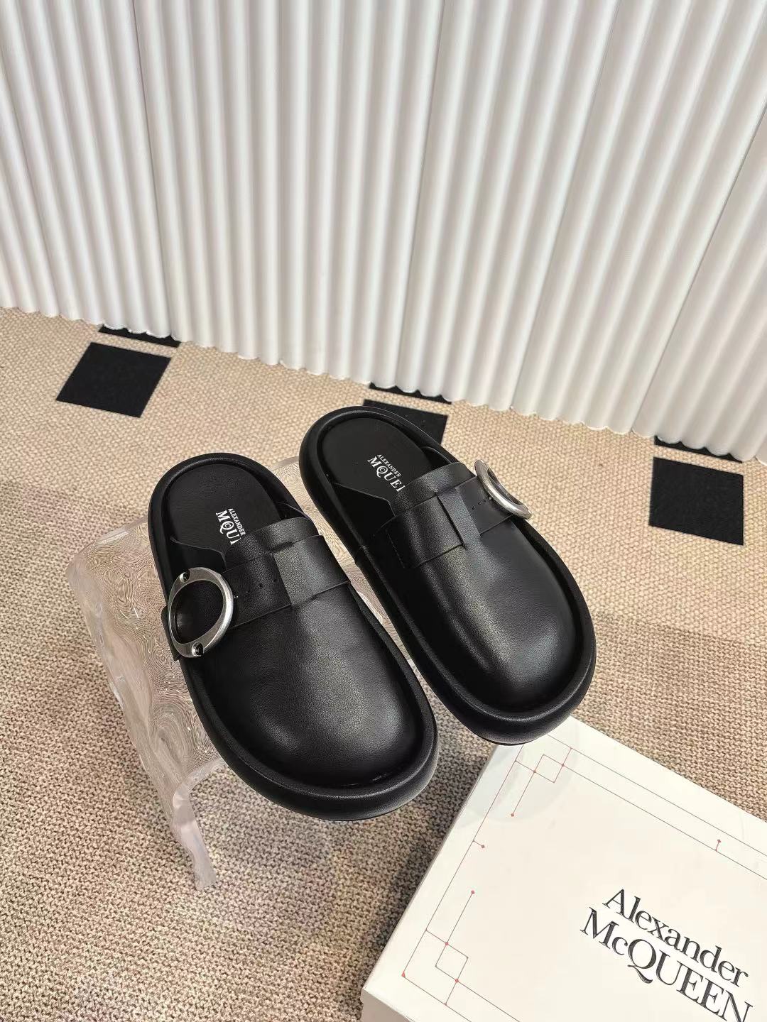 Alexander McQueen 女340 大头包头拖 勃肯拖‼ ‼
