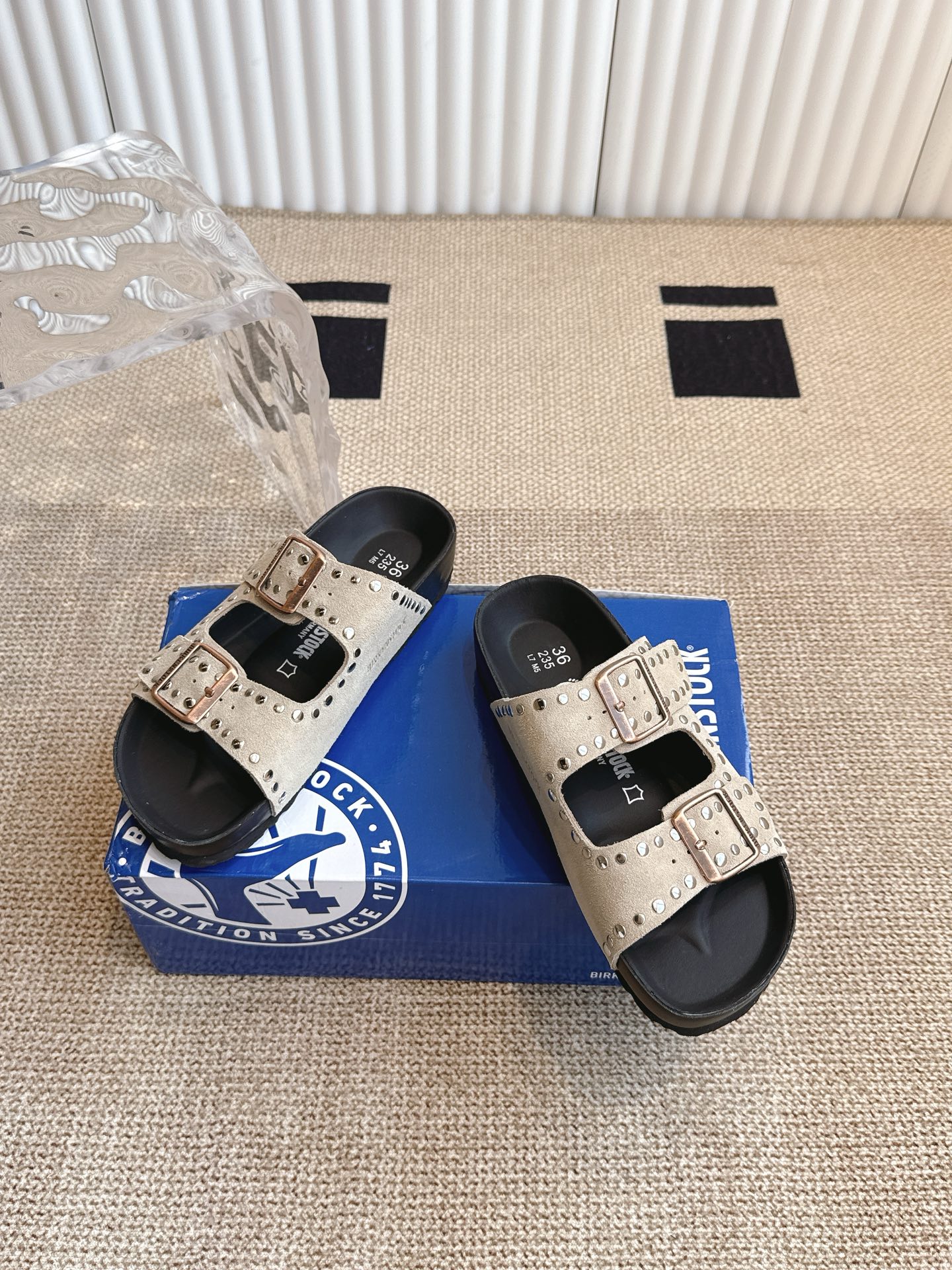 Stylish and Comfortable Birkenstock Sandals in Rome – Class of 550. - 图片 2