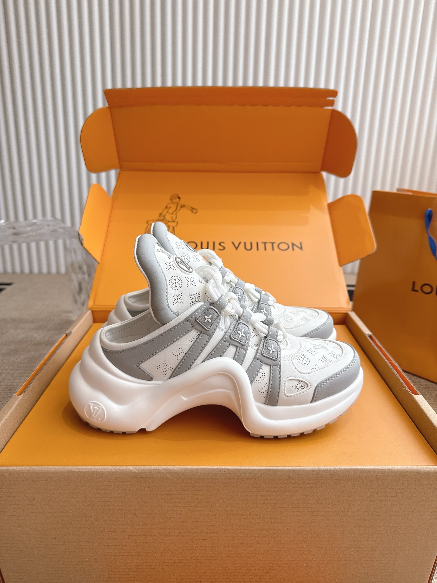 [Louis Vuitton Women