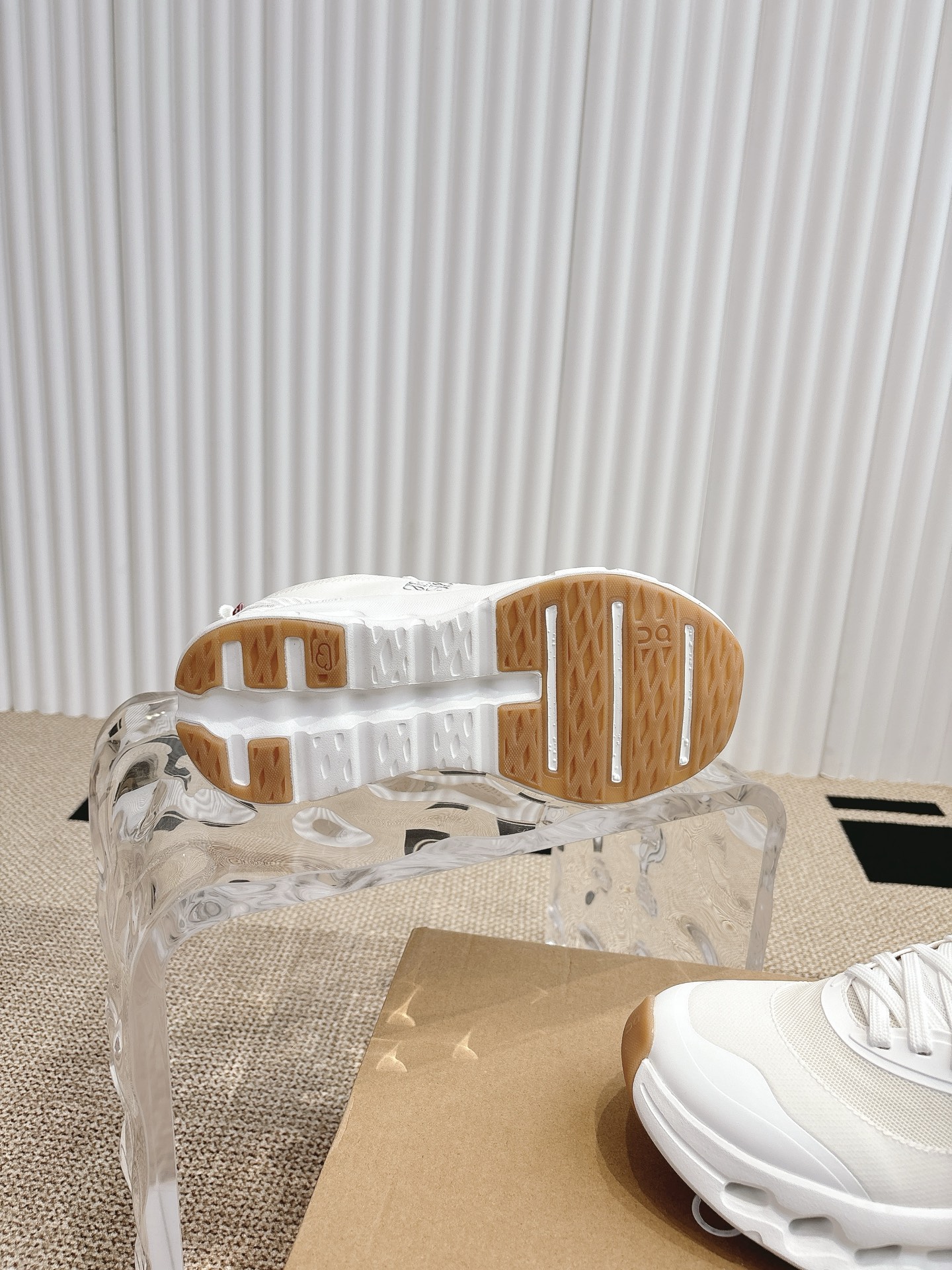 Loewe x On Cloudtilt 2.0 White Sneakers - City & Outdoor Ready 10 i1743417625996 2775 0 8