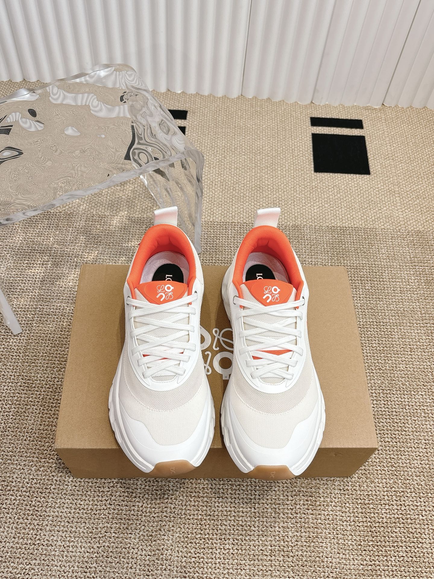 Loewe x On Cloudtilt 2.0: Stylish Running Shoes for Urban & Outdoor Life 2 i1743417683017 9546 0 0