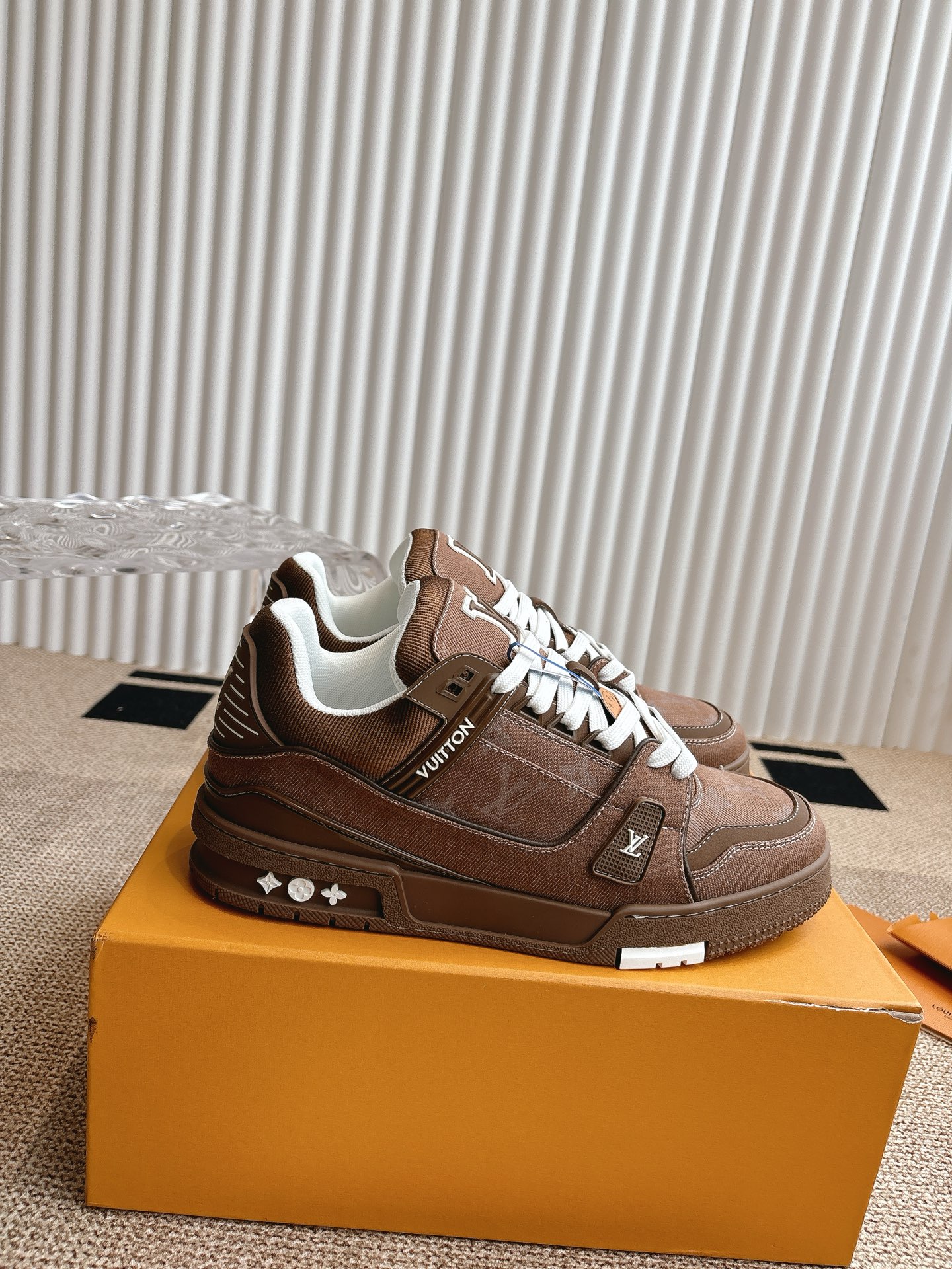Louis Vuitton Trainer Monogram Low-Top Sneakers Brown Leather Size 35-45 3 i1743838182387 6276 0 2