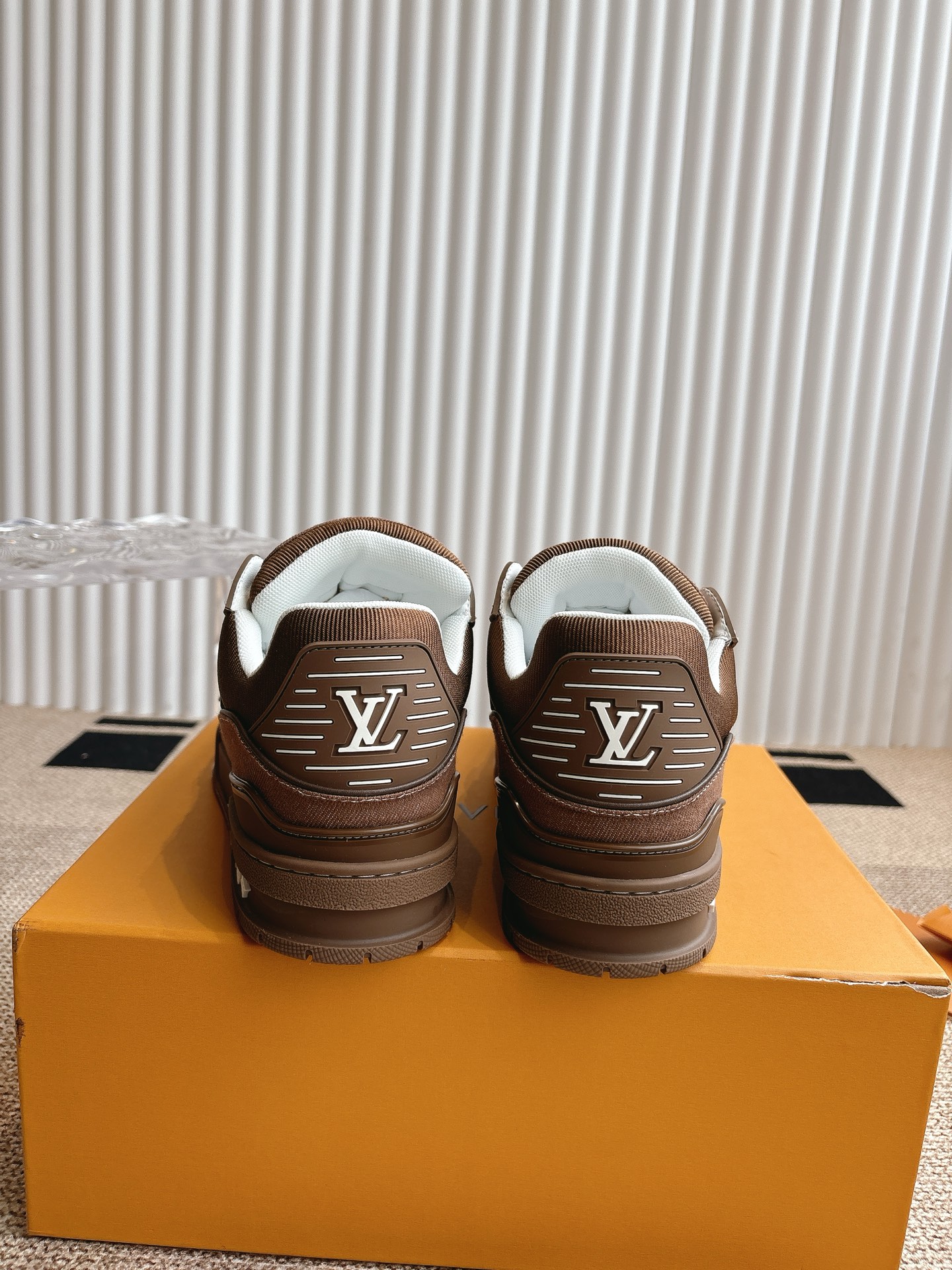 Louis Vuitton Trainer Monogram Low-Top Sneakers Brown Leather Size 35-45 8 i1743838182398 6774 0 7