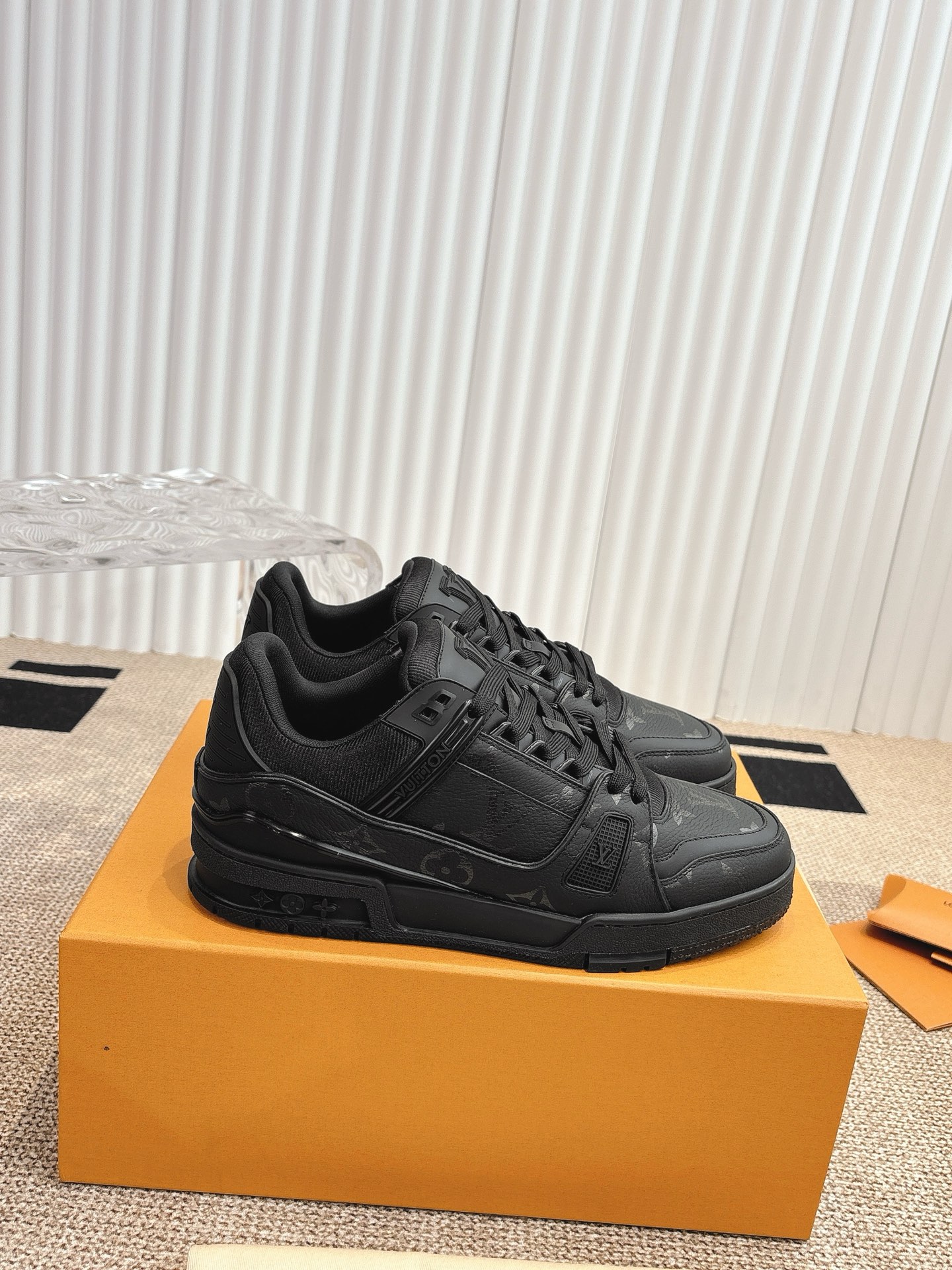 Louis Vuitton Vuiton 路易威登 Trainer系列板鞋篮球鞋 ‼