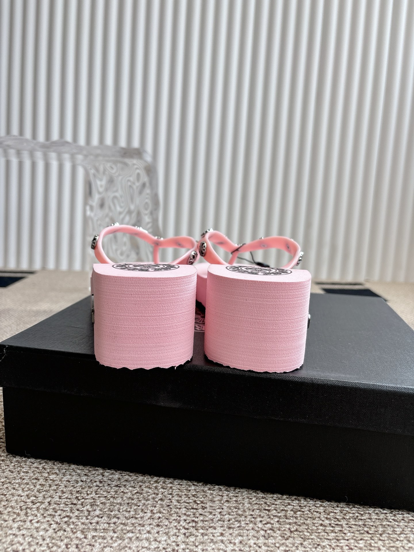 “Korean-Style Lazy Slippers: Popular Summer Fashion for Sizes 35-40” - 图片 8