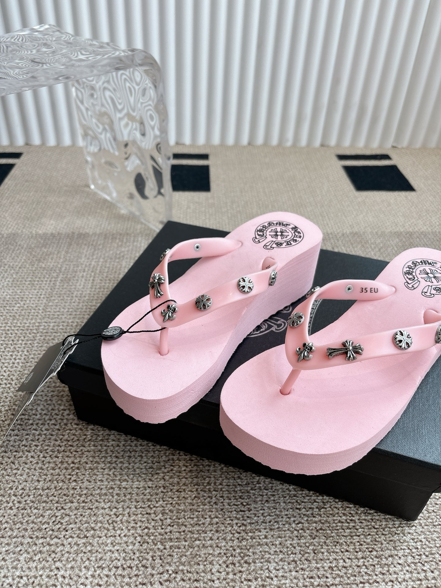 “Korean-Style Lazy Slippers: Popular Summer Fashion for Sizes 35-40” - 图片 5
