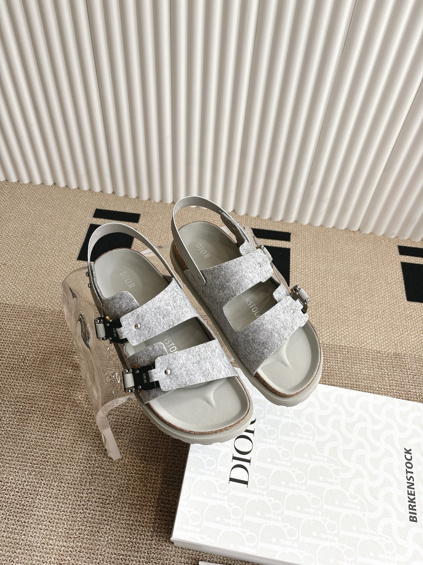 Dior x Birkenstock Limited Edition Gray Felt Sandals Slides Shoes 4 i1746555349458 1700 0 3