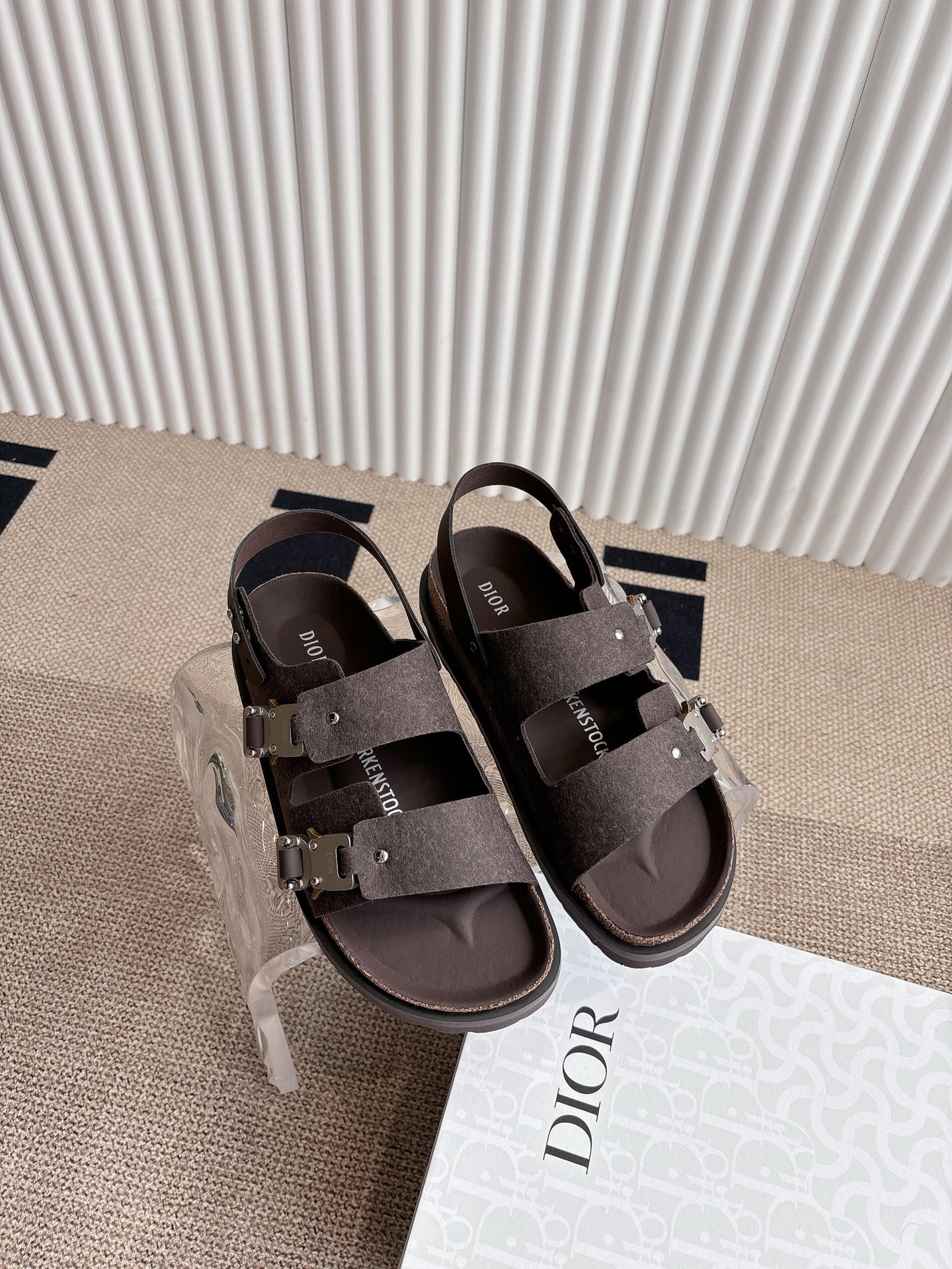 Dior x Birkenstock Limited Edition Sandals-Stylish and Comfortable 5 i1746555368039 8666 0 3