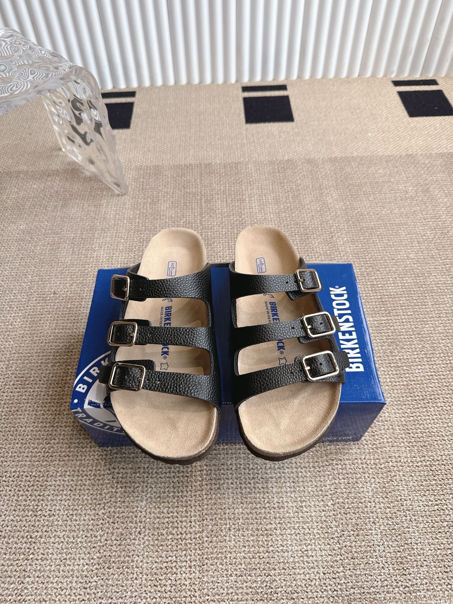 Birkenstock Florida Leather Sandals With Adjustable Buckles For Women 2 i1746600504822 8151 0 0