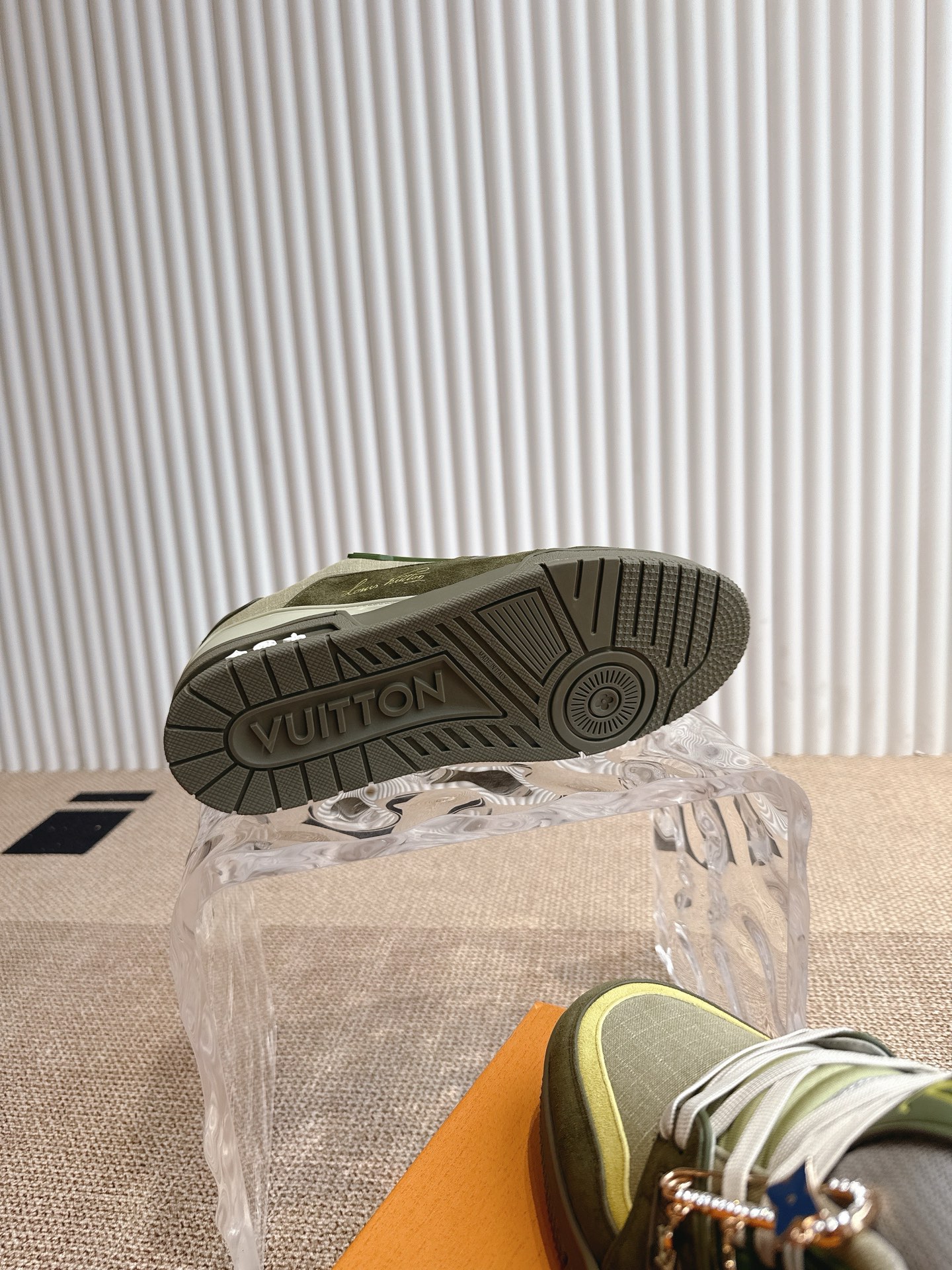 Louis Vuitton Louis Vuiton 路易威登 新款 LV Trainer系列板鞋篮球鞋 ‼