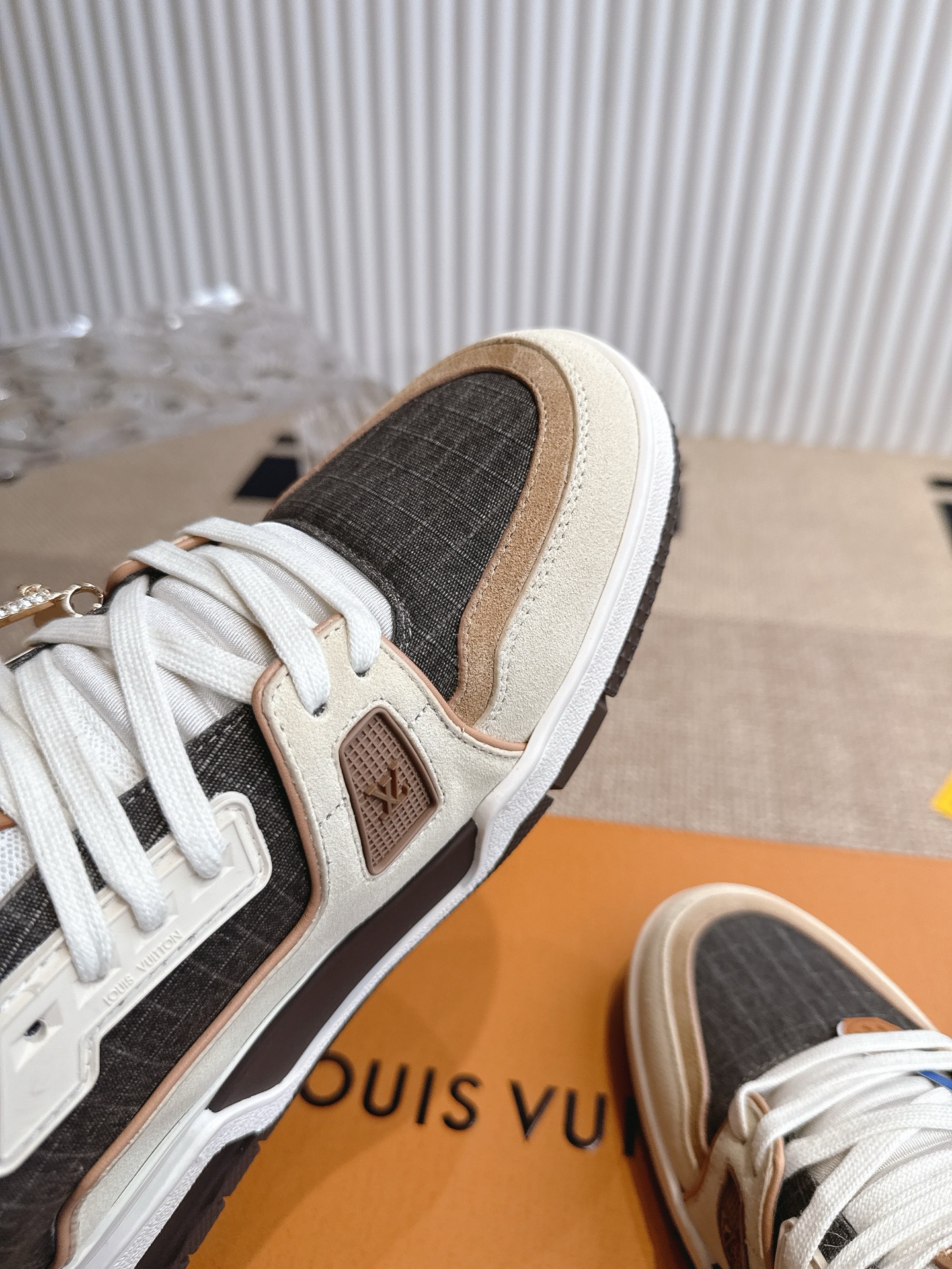 Louis Vuitton Louis Vuiton 路易威登 新款 LV Trainer系列板鞋篮球鞋 ‼