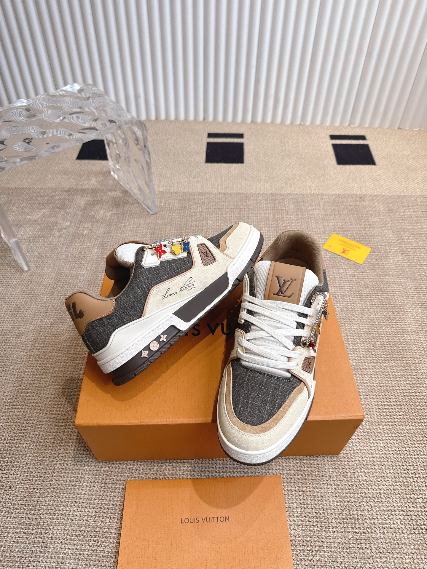 Louis Vuitton Louis Vuiton 路易威登 新款 LV Trainer系列板鞋篮球鞋 ‼