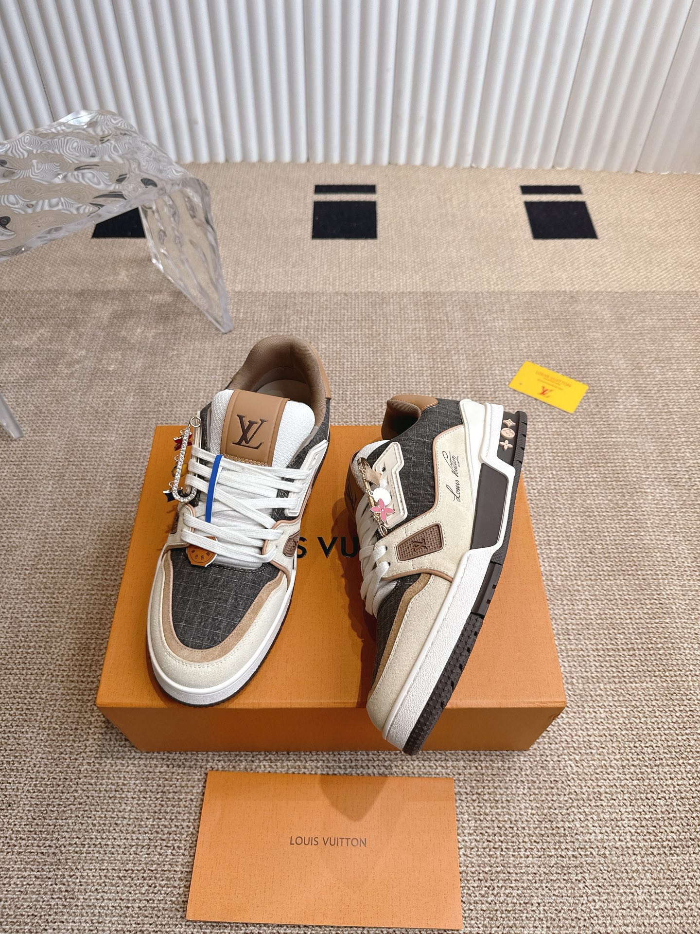 Louis Vuitton Louis Vuiton 路易威登 新款 LV Trainer系列板鞋篮球鞋 ‼