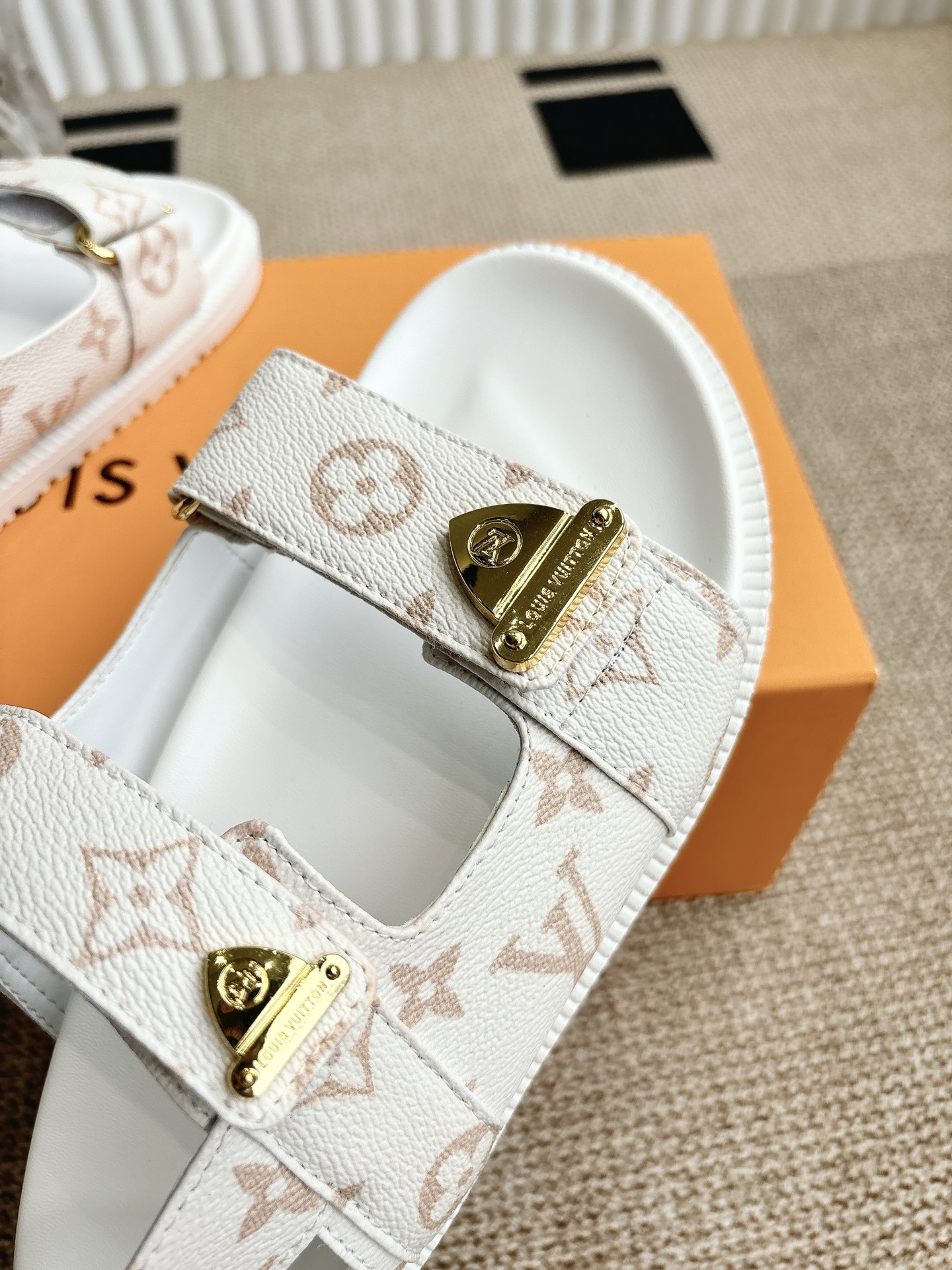 Louis Vuitton Sandals