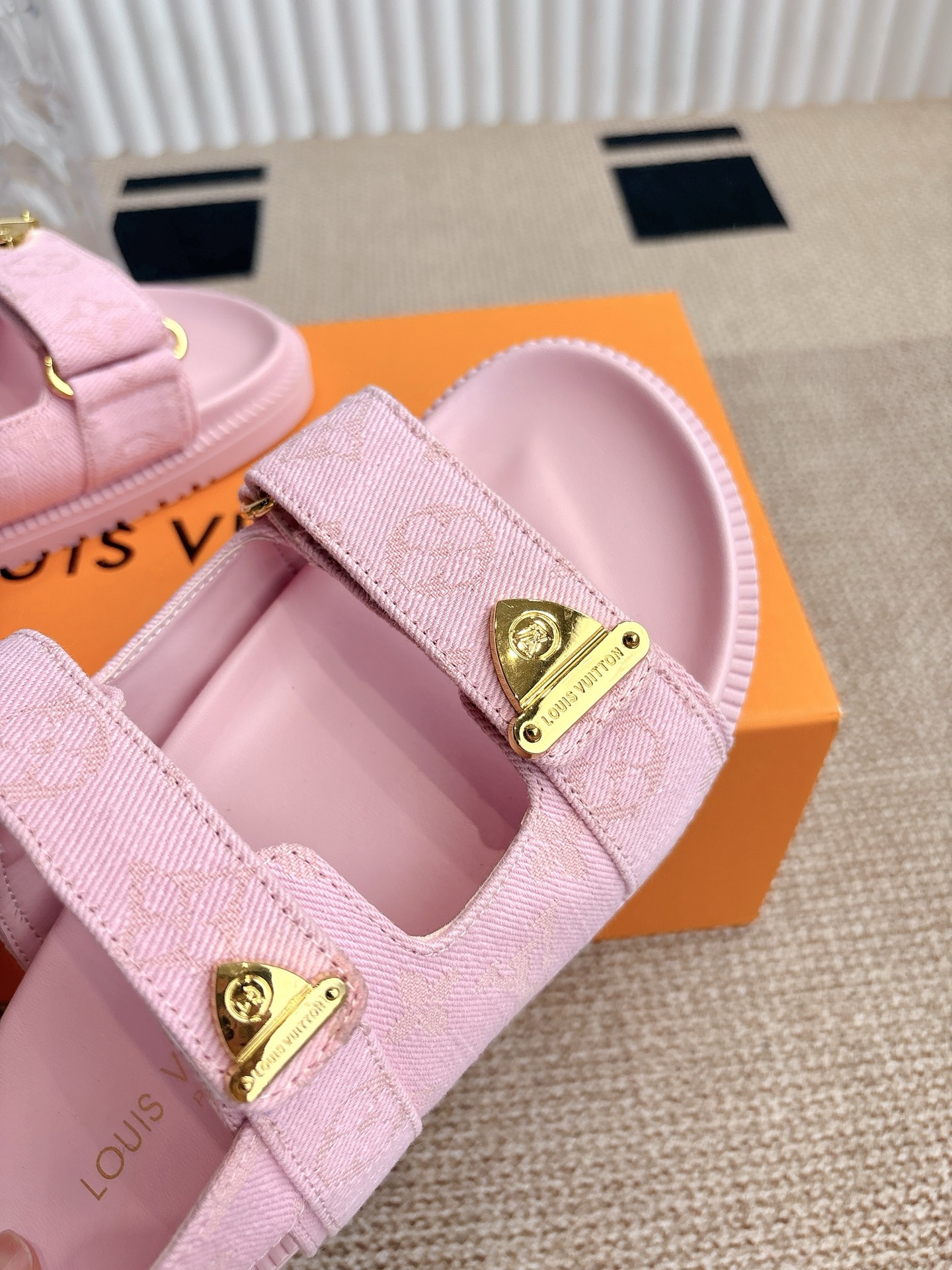 Louis Vuitton Sandals