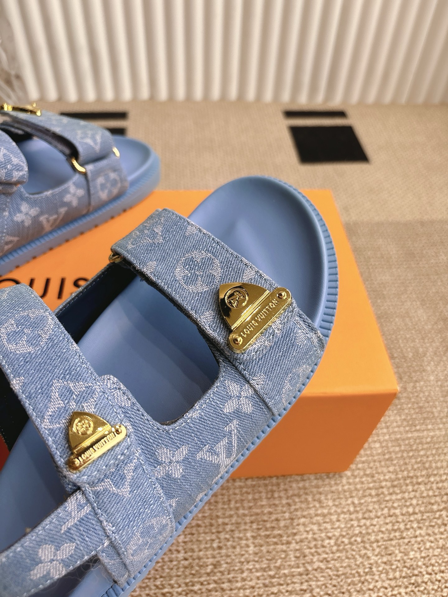 Louis Vuitton Sandals