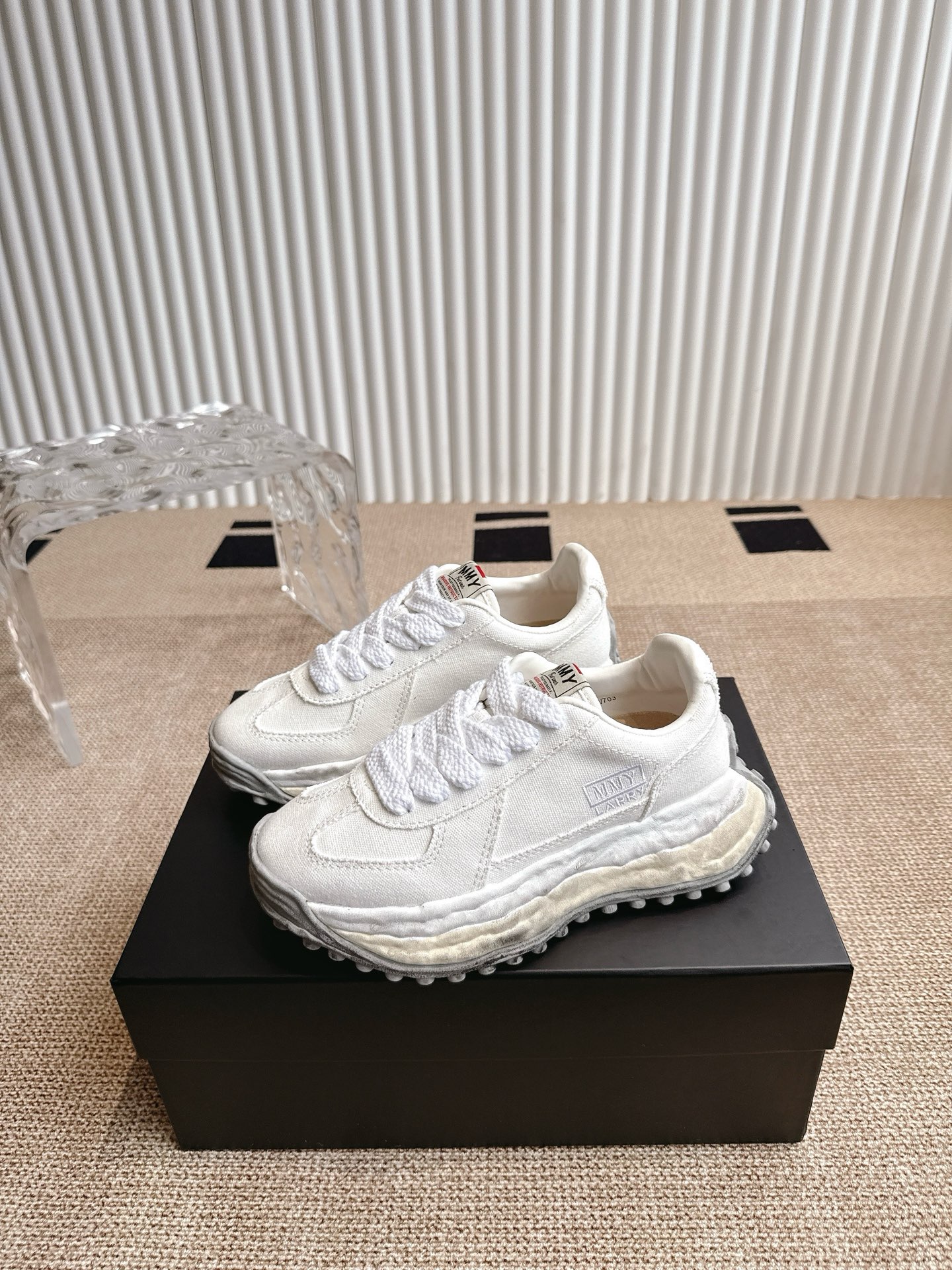 New Sports Style Shoes: Perfect Design for Comfort and Trendy Outlets (10 words) - 图片 3