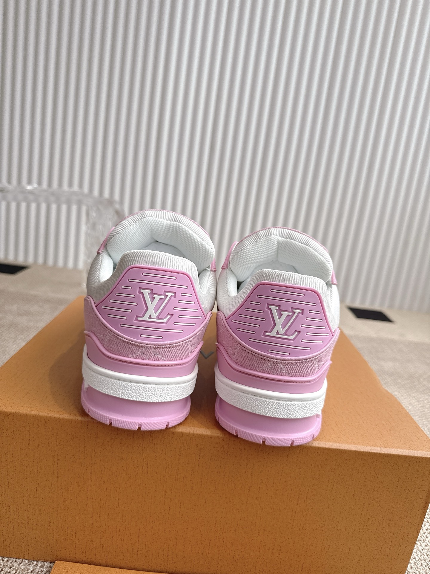 Louis Vuitton Louis Vuiton 路易威登 新款 LV Trainer系列板鞋篮球鞋 ‼