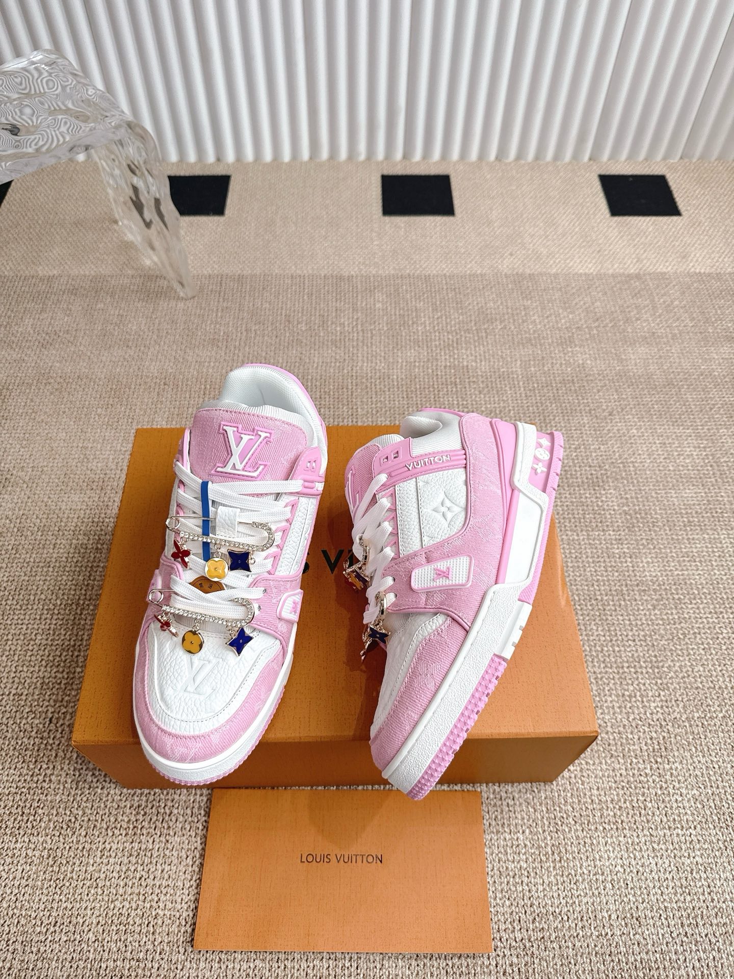 Louis Vuitton Louis Vuiton 路易威登 新款 LV Trainer系列板鞋篮球鞋 ‼