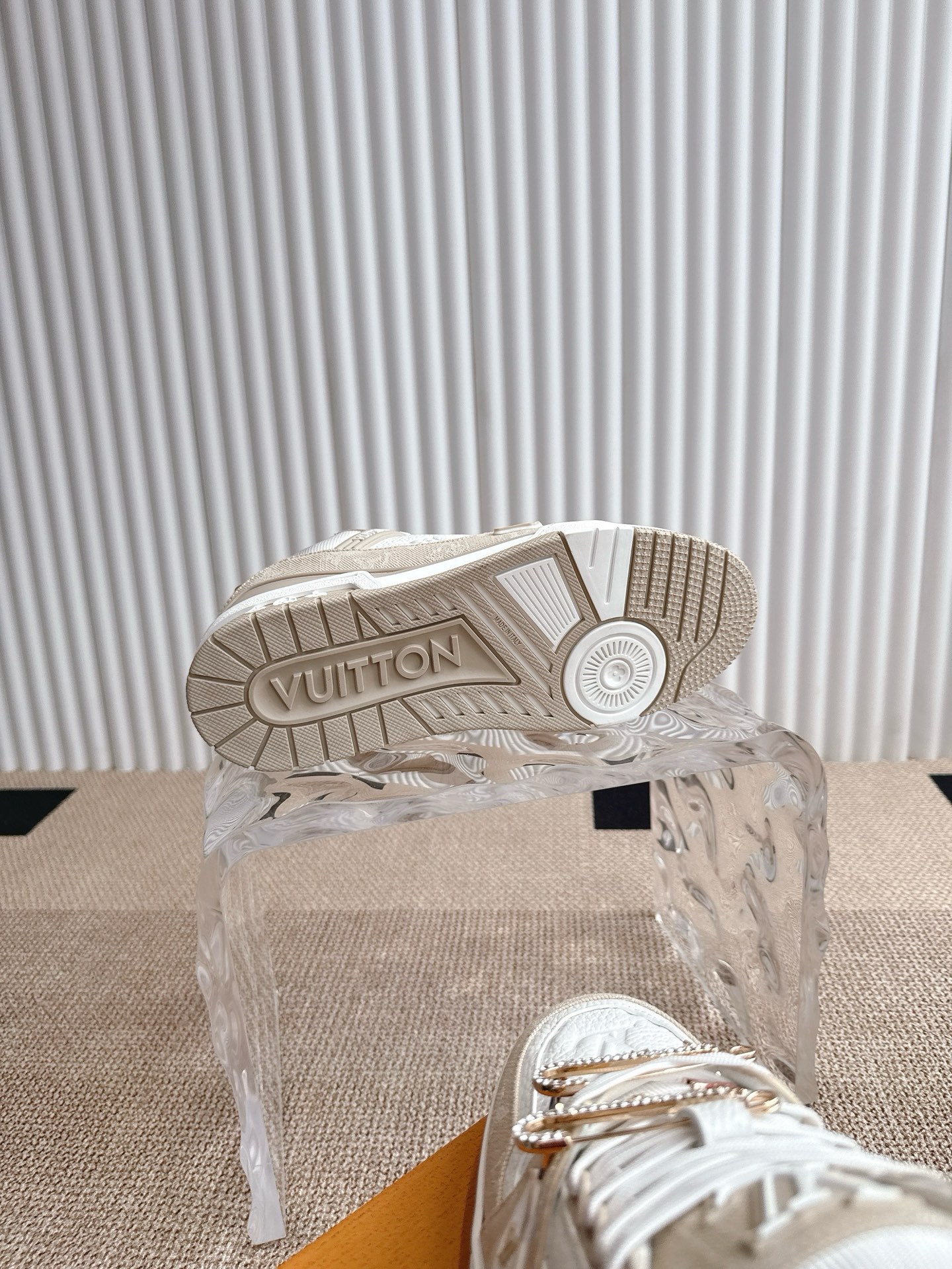 Louis Vuitton Louis Vuiton 路易威登 新款 LV Trainer系列板鞋篮球鞋 ‼