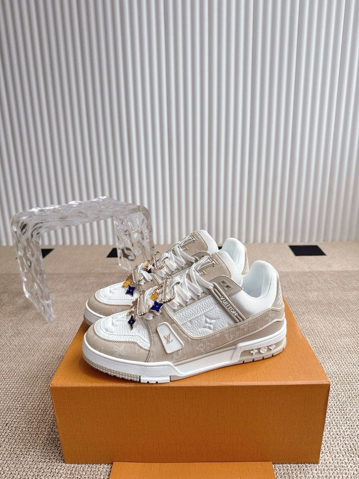Louis Vuitton Louis Vuiton 路易威登 新款 LV Trainer系列板鞋篮球鞋 ‼