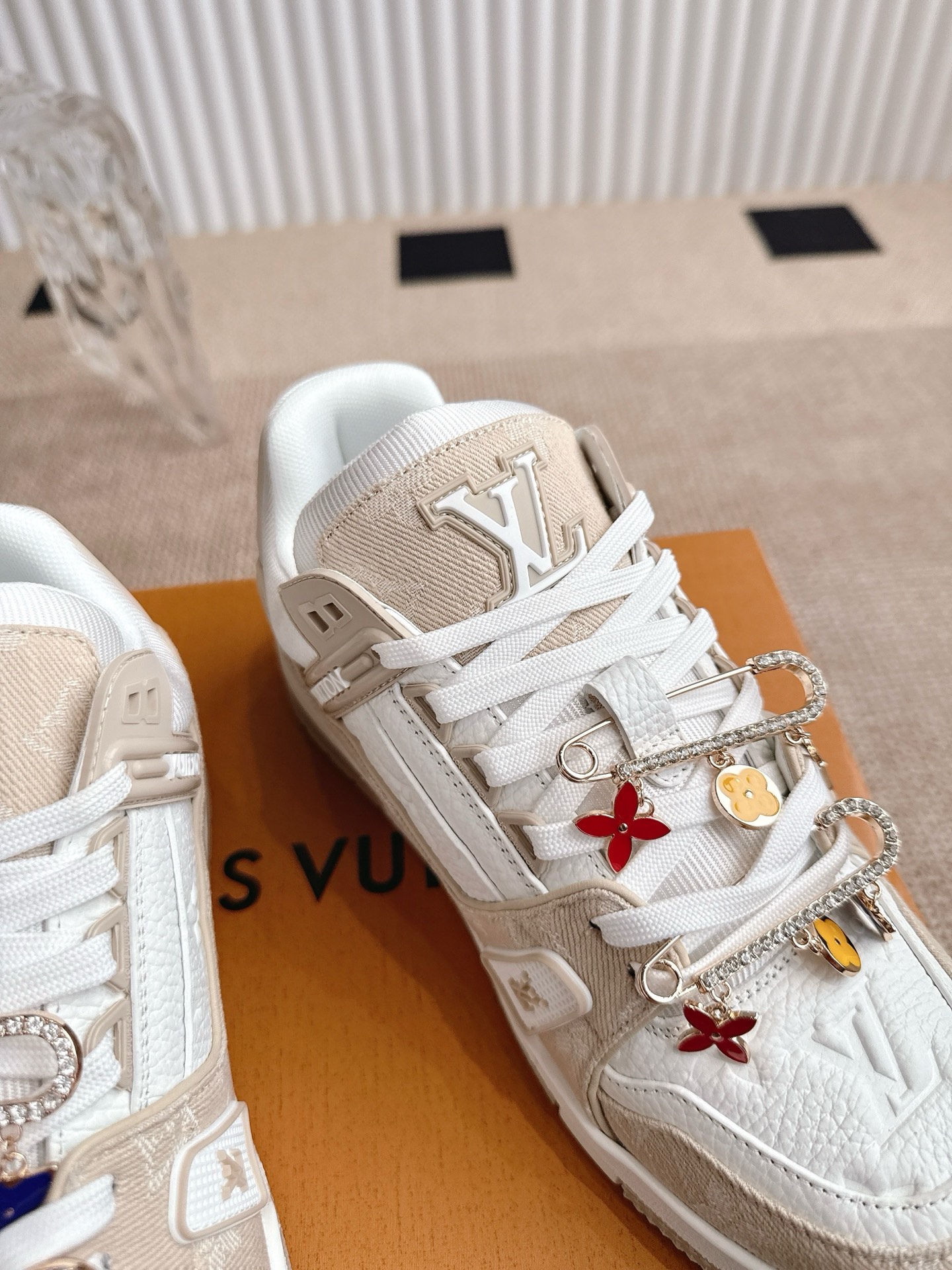 Louis Vuitton Louis Vuiton 路易威登 新款 LV Trainer系列板鞋篮球鞋 ‼