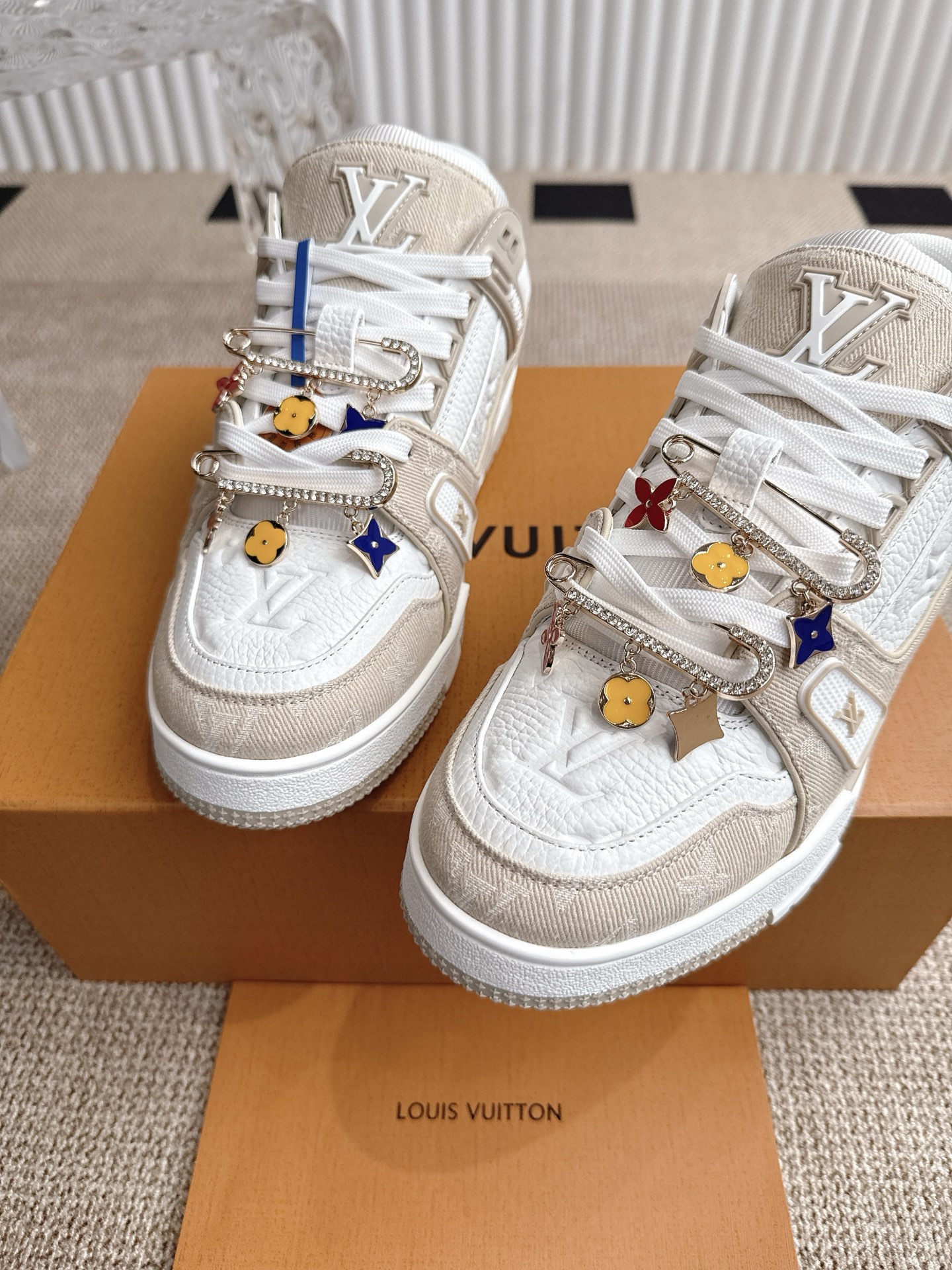 Louis Vuitton Louis Vuiton 路易威登 新款 LV Trainer系列板鞋篮球鞋 ‼