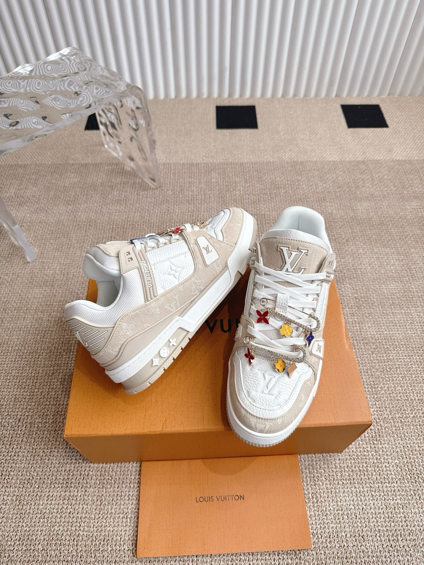 Louis Vuitton Louis Vuiton 路易威登 新款 LV Trainer系列板鞋篮球鞋 ‼