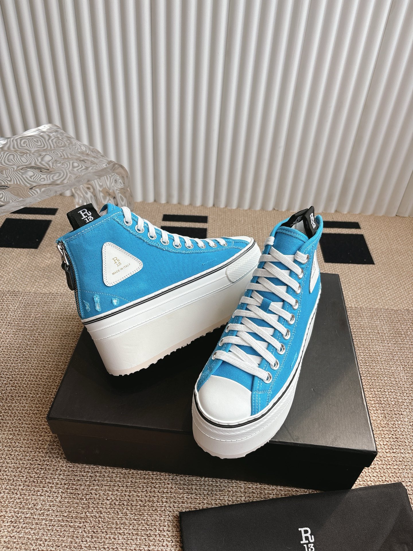 R13 Thick-Heel Leisure Shoes: 800 Pounds, Sizes 34-40, Stylish and Comfortable! - 图片 4