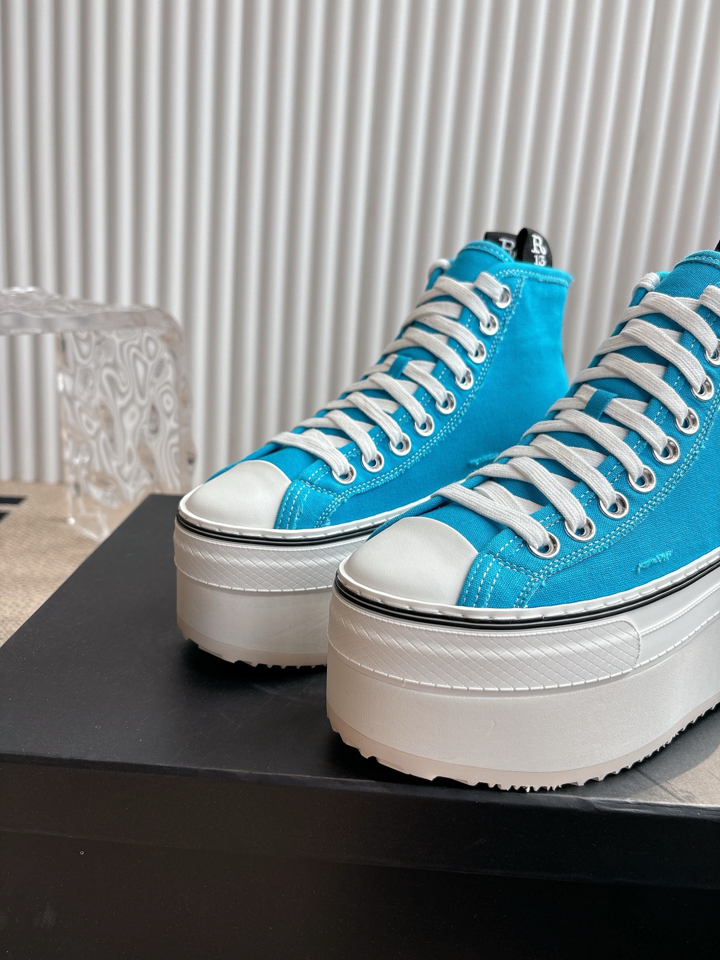 R13 Thick-Heel Leisure Shoes: 800 Pounds, Sizes 34-40, Stylish and Comfortable! - 图片 6