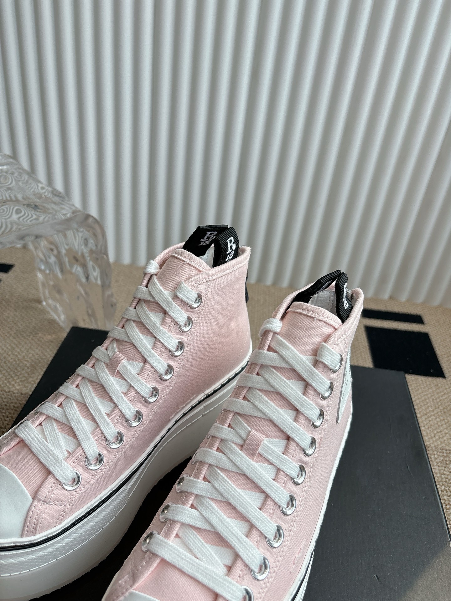 “R13 Thick-Heel Leisure Shoes: 800 Pounds, Sizes 34-40, Stylish and Comfortable” - 图片 6