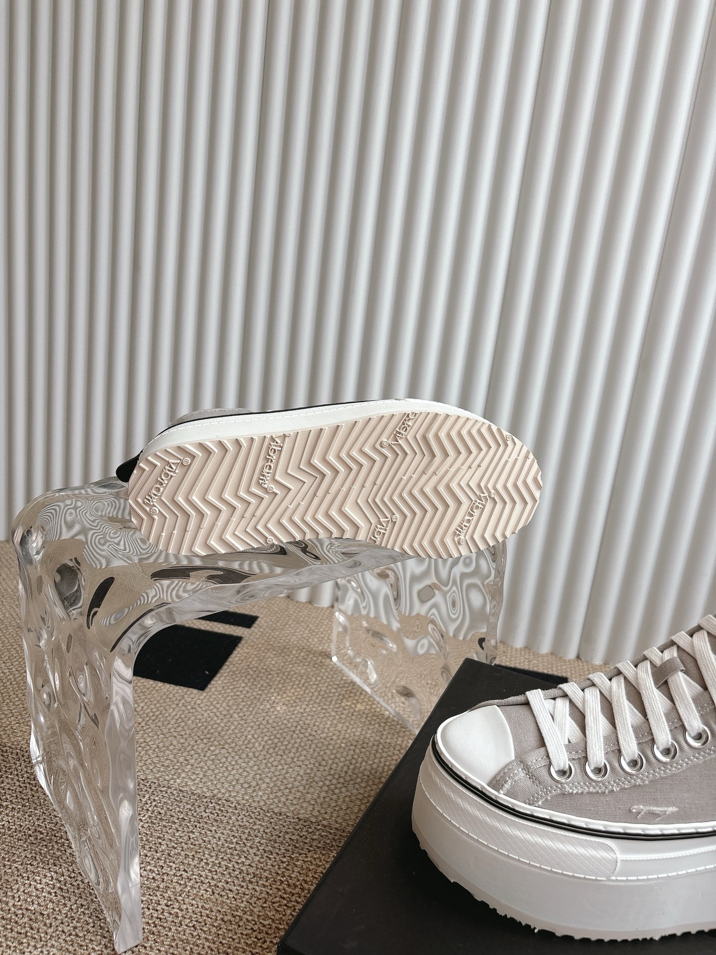 “R13-Heel Shoes: 800 Pounds, Thick-Soled Leisure Highs in Sizes 34-40” - 图片 9