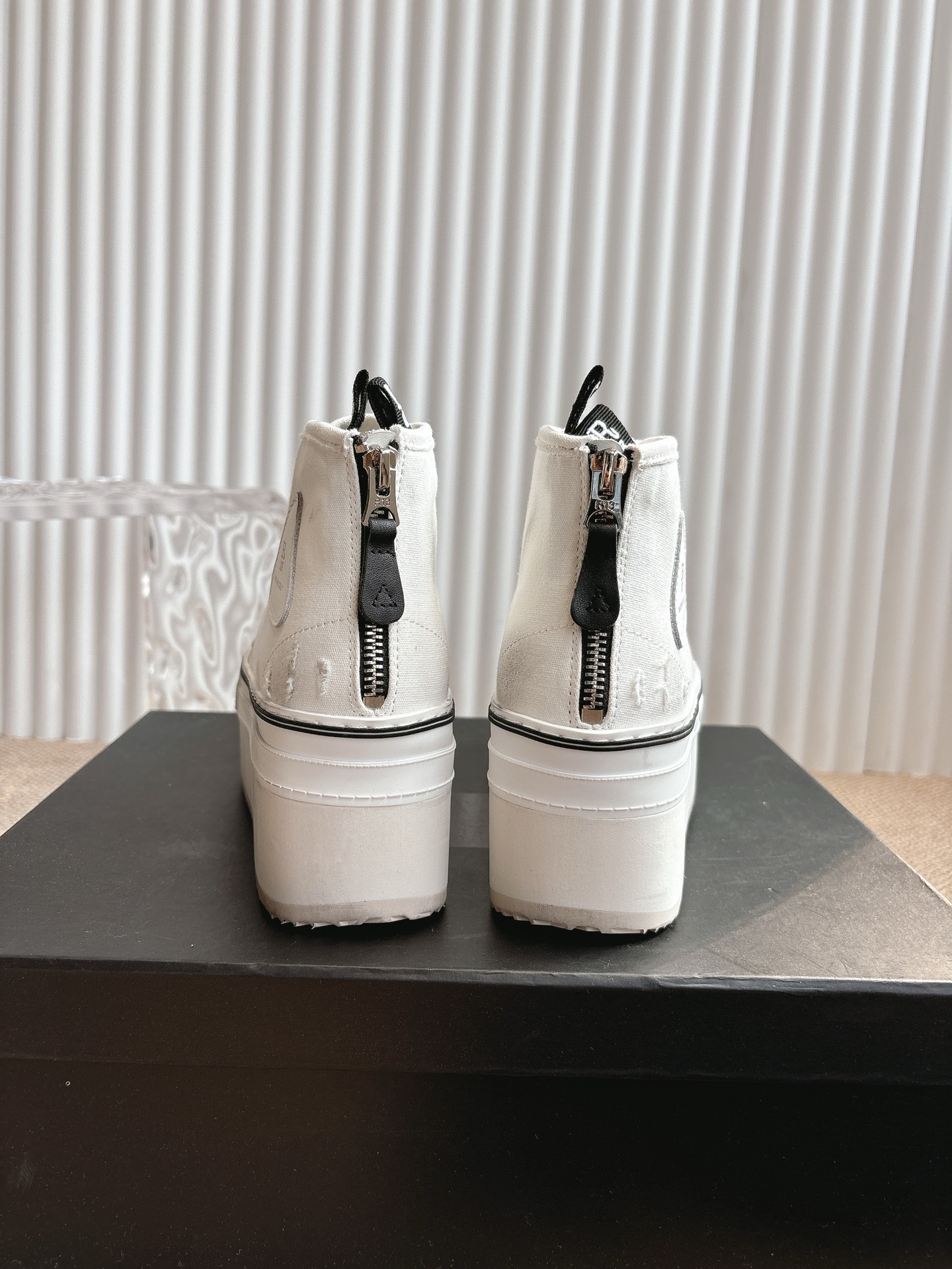 Trendy R13 Thick-Heel Leisure Shoes: 800 Pounds, Sizes 34-40 - 图片 7