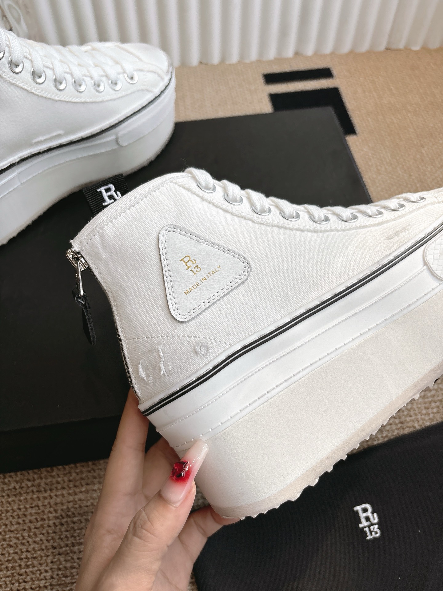 Trendy R13 Thick-Heel Leisure Shoes: 800 Pounds, Sizes 34-40 - 图片 8