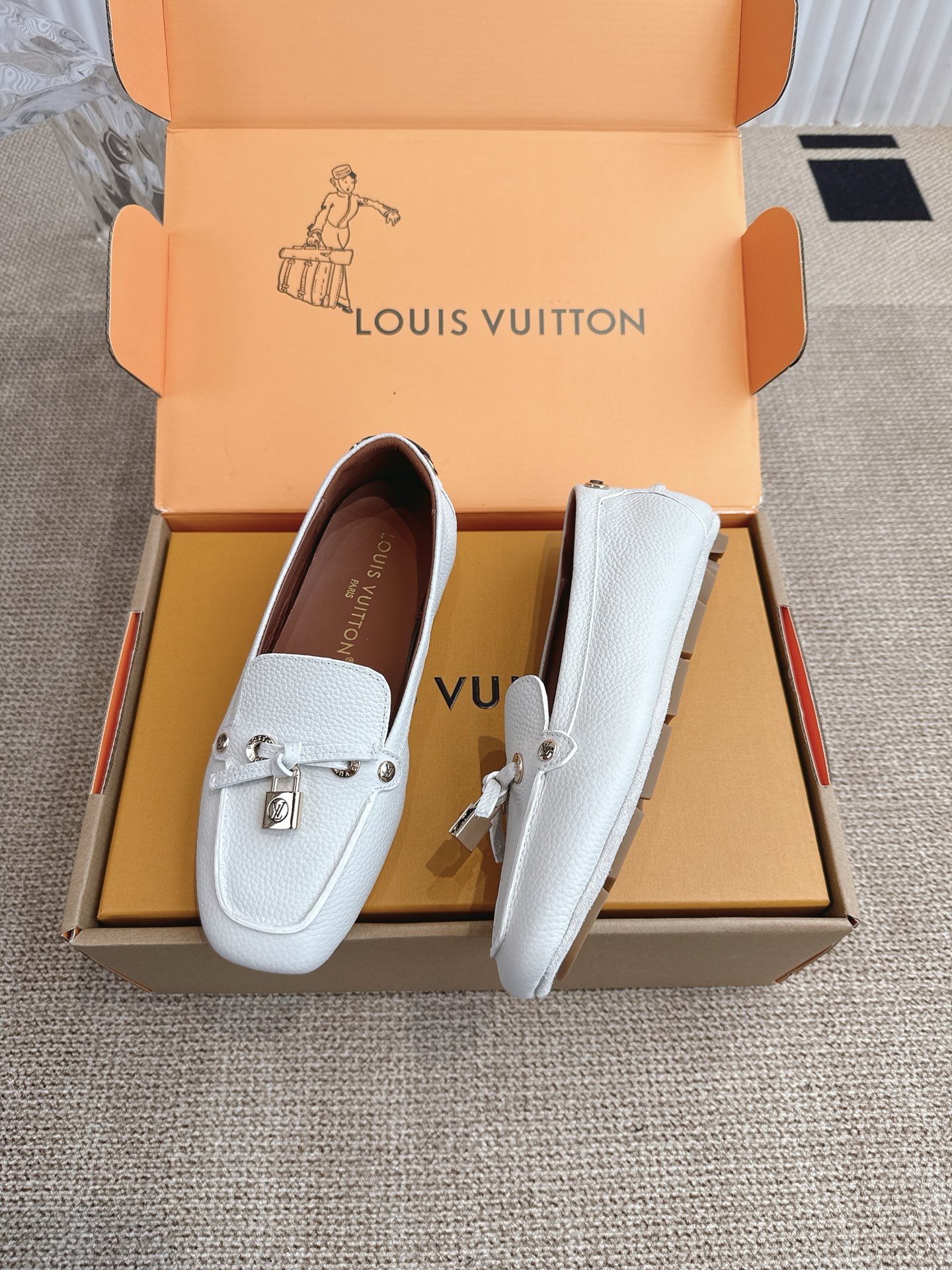 Louis Vuitton Vuiton 路易威登 FLORE乐福鞋‼