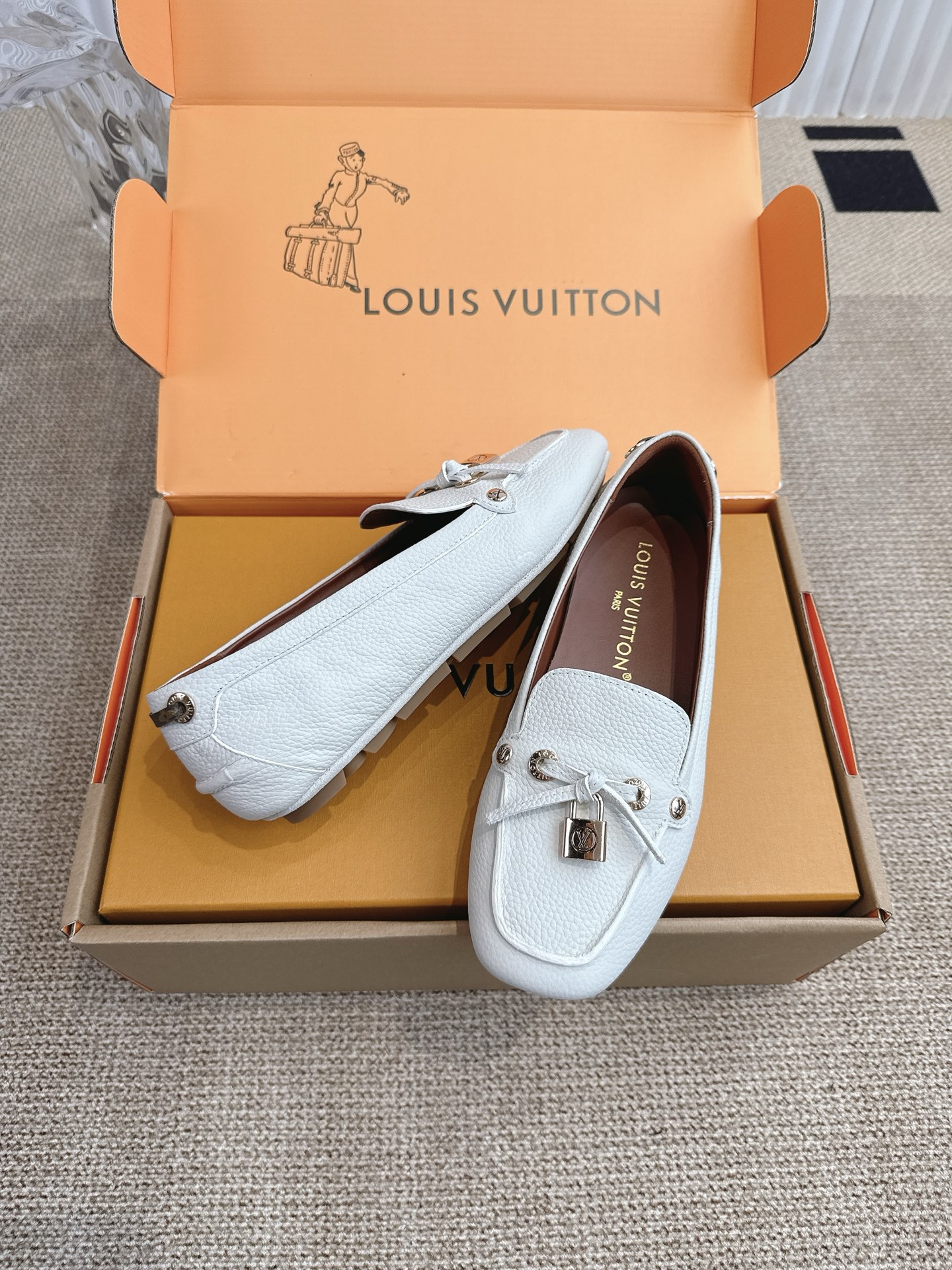 Louis Vuitton Vuiton 路易威登 FLORE乐福鞋‼