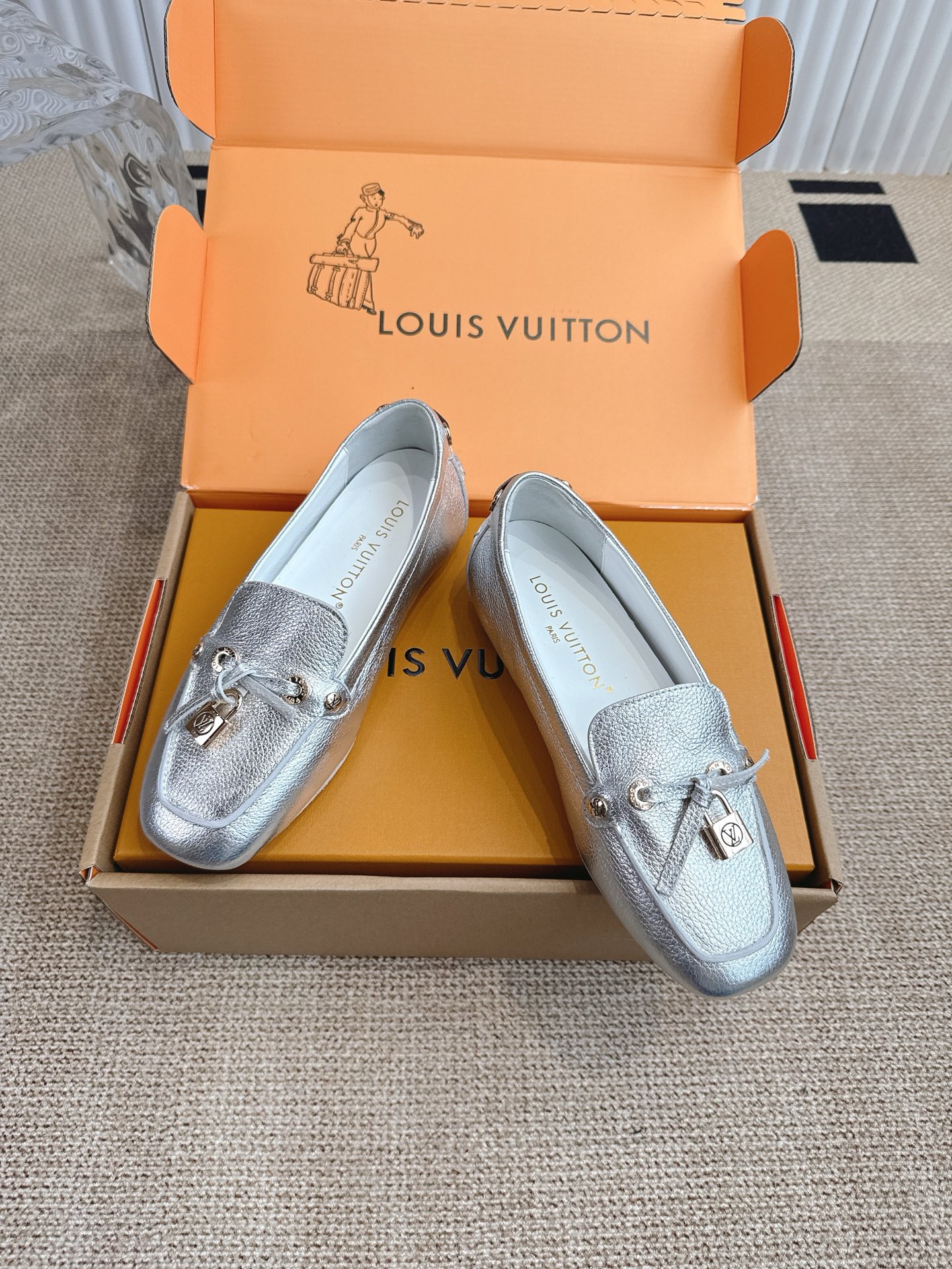 Louis Vuitton Vuiton 路易威登 FLORE乐福鞋‼