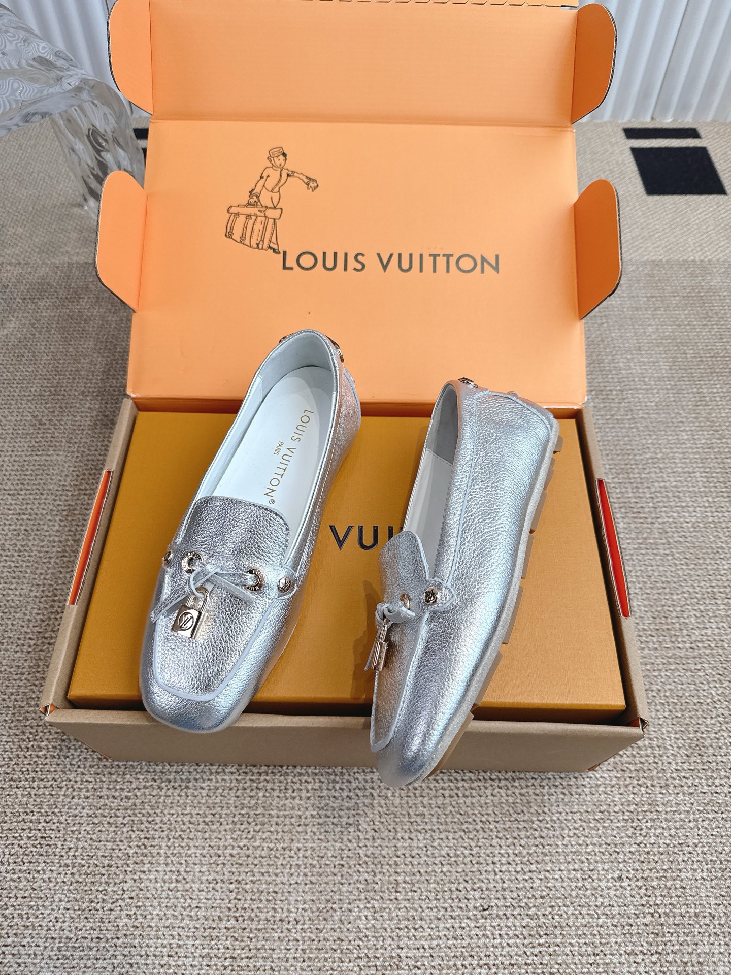 Louis Vuitton Vuiton 路易威登 FLORE乐福鞋‼