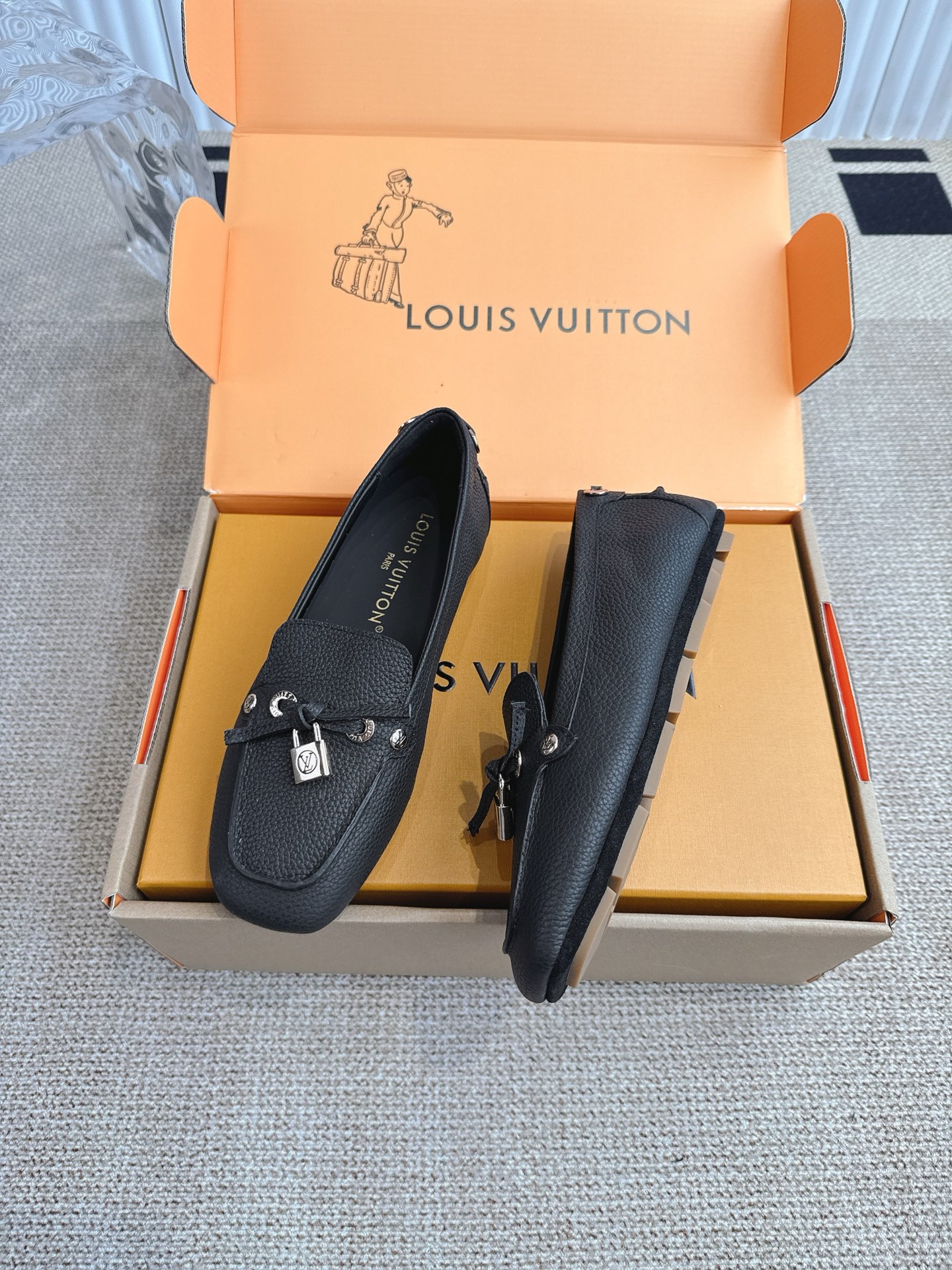 Louis Vuitton Vuiton 路易威登 FLORE乐福鞋‼