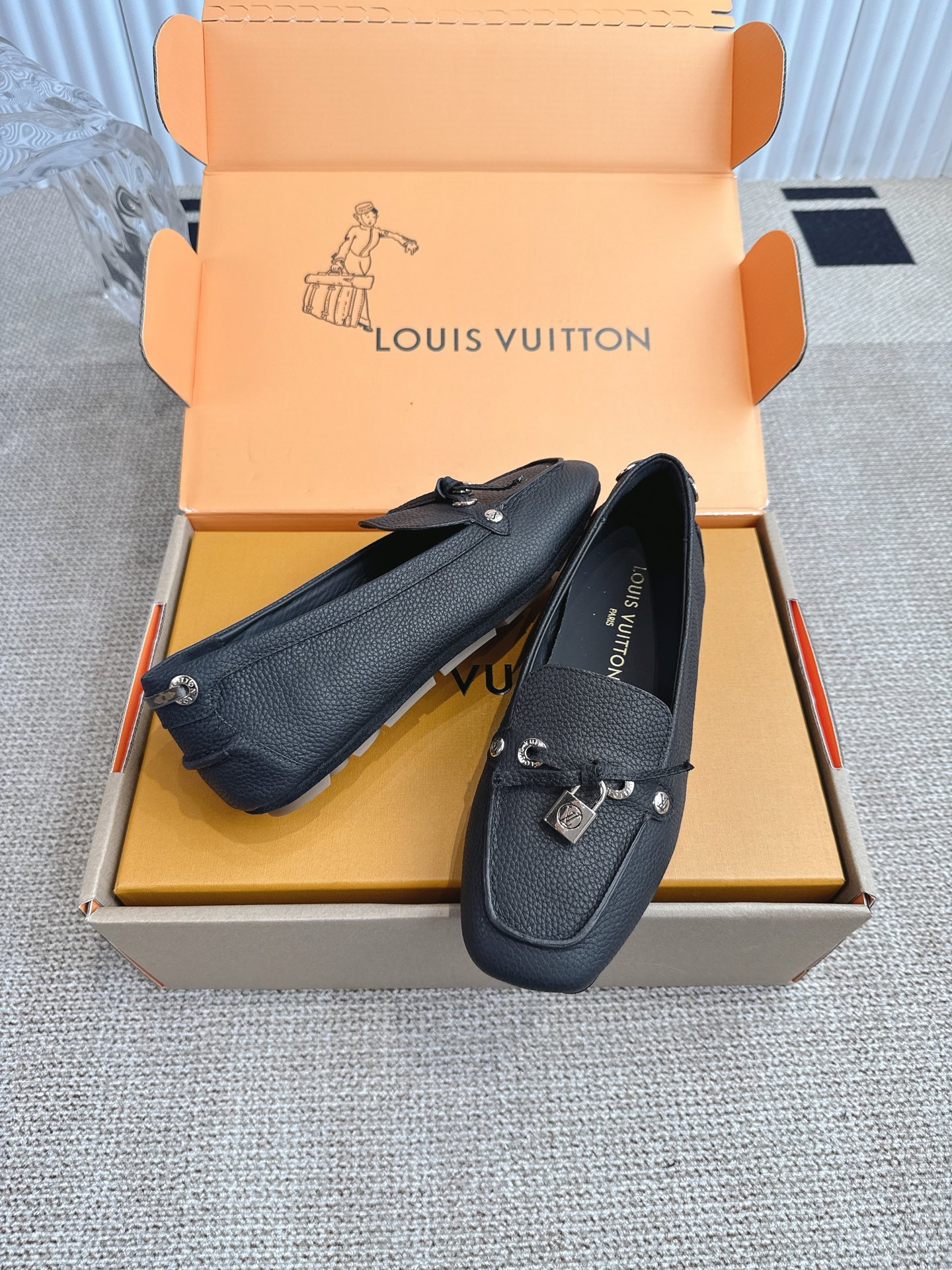 Louis Vuitton Vuiton 路易威登 FLORE乐福鞋‼