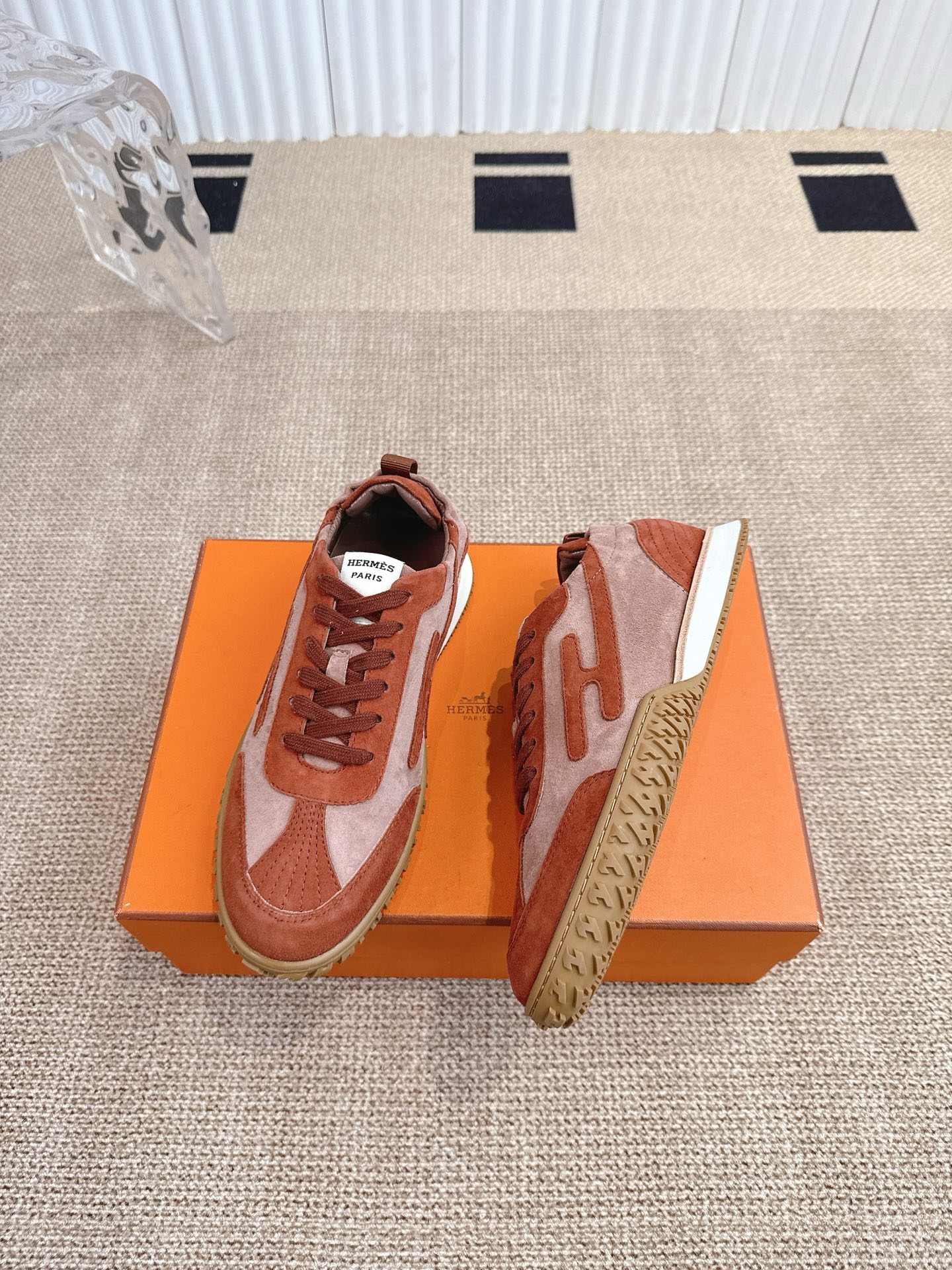 Hermes Eris New Lover Shoes: Unisex Design with TPU Bottom, Various Sizes - 图片 5