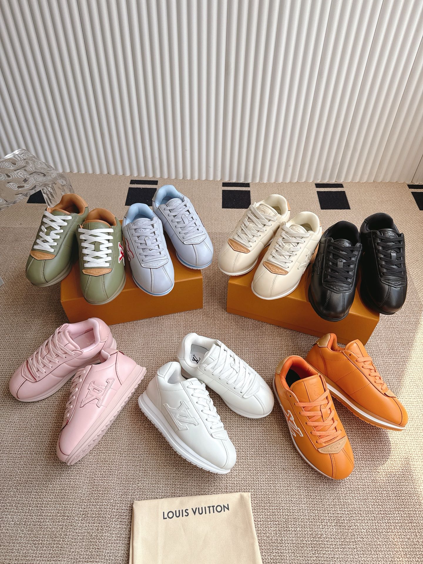Louis Vuitton Sneakers