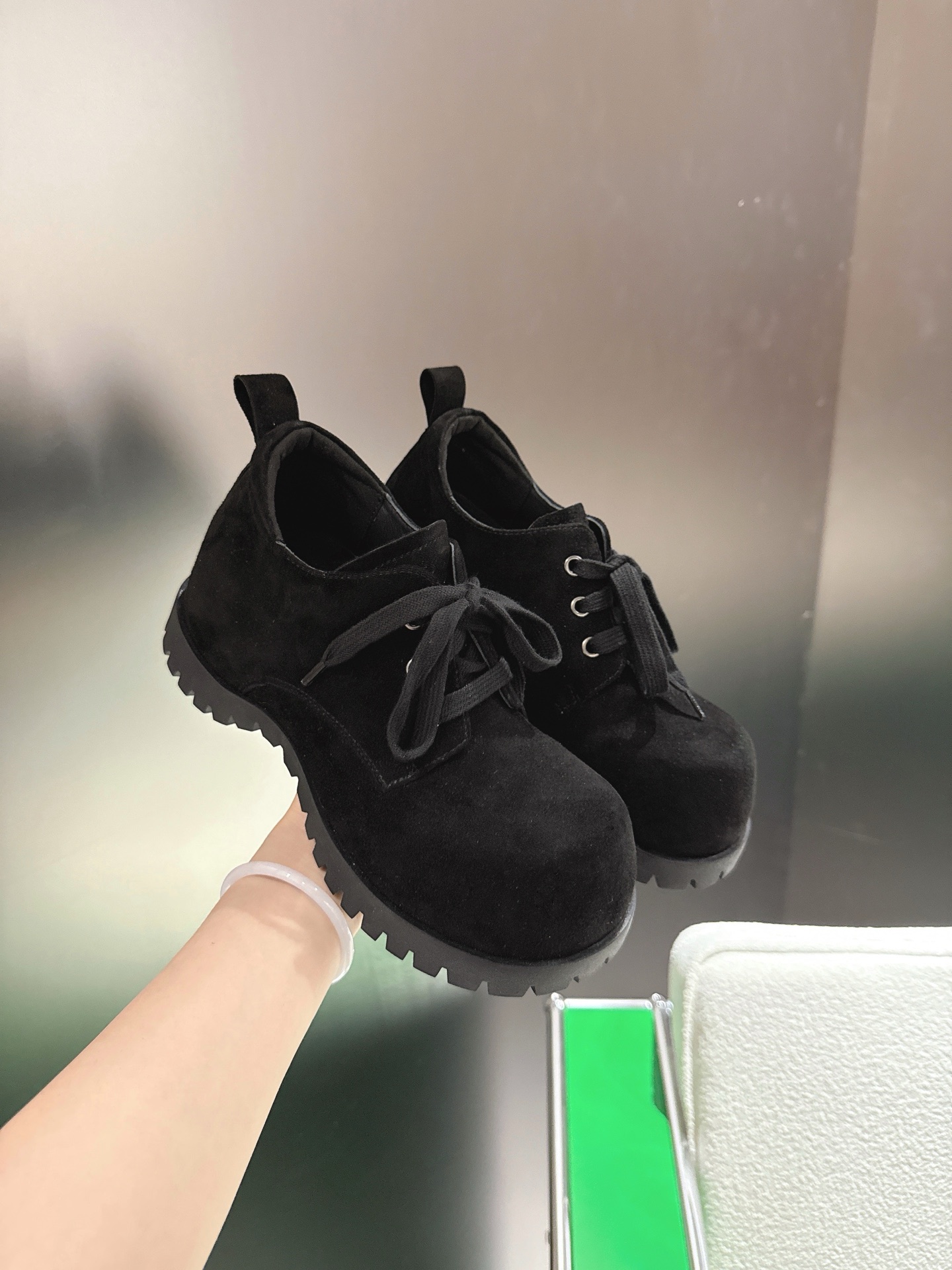 Classic Black Lace-Up Ankle Boots Thick Platform Round Toe for Women 8 i1757578333057 3190 0 6