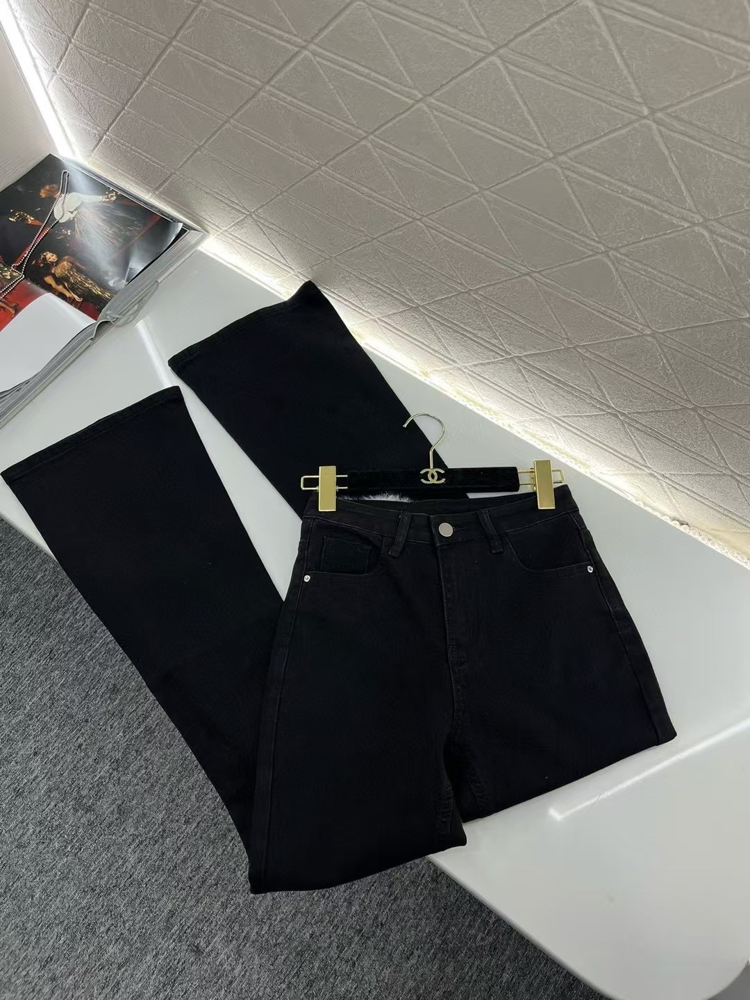 Chanel 2025 Ski Collection Flared Jeans with Plush Logo - Black Denim 9 i1731767399 9531 5
