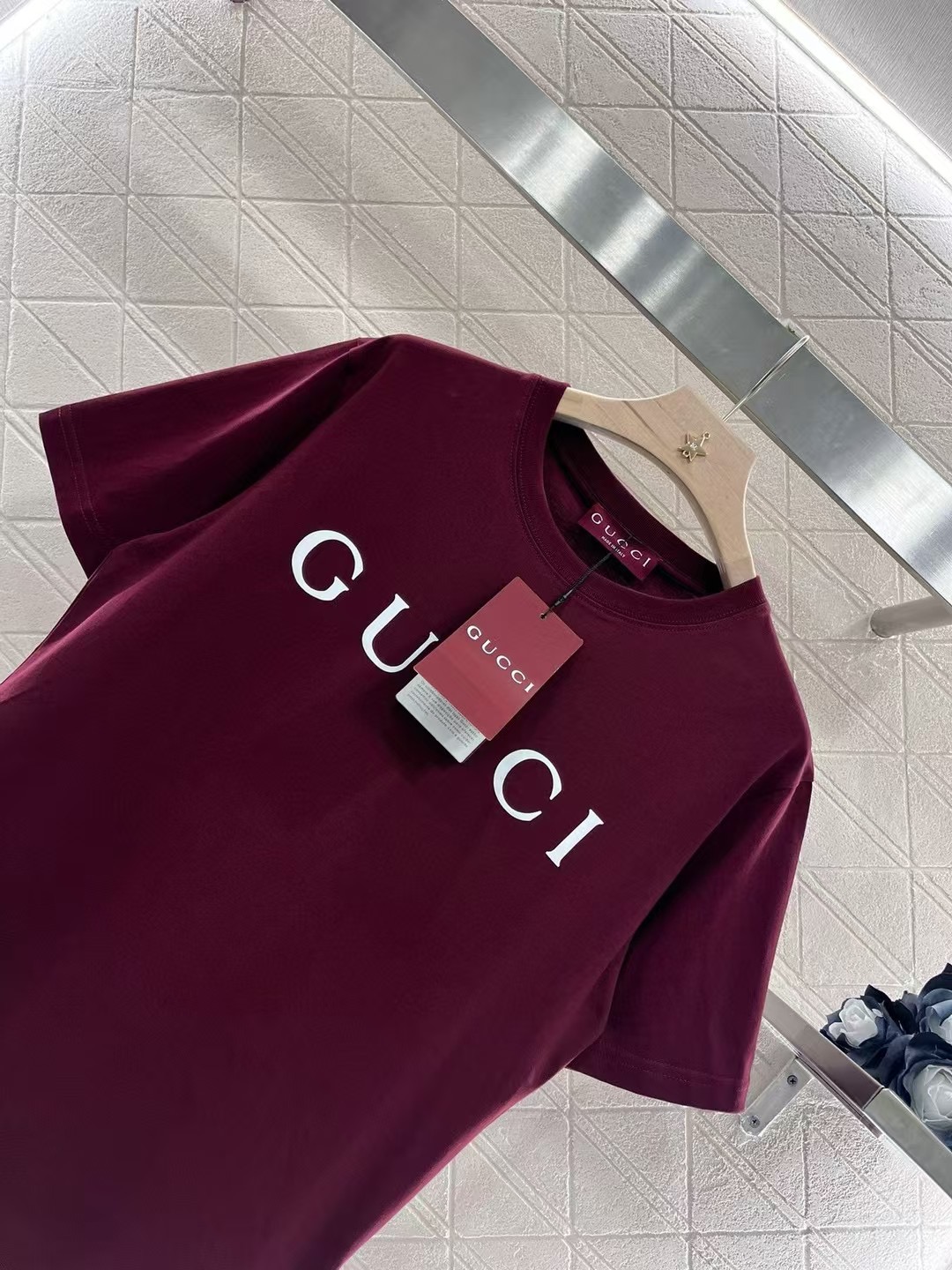 Gucci Printed Cotton T-Shirt - Round Neck, Short Sleeves, Slim Fit 8 i1735827474926 9405 0 6