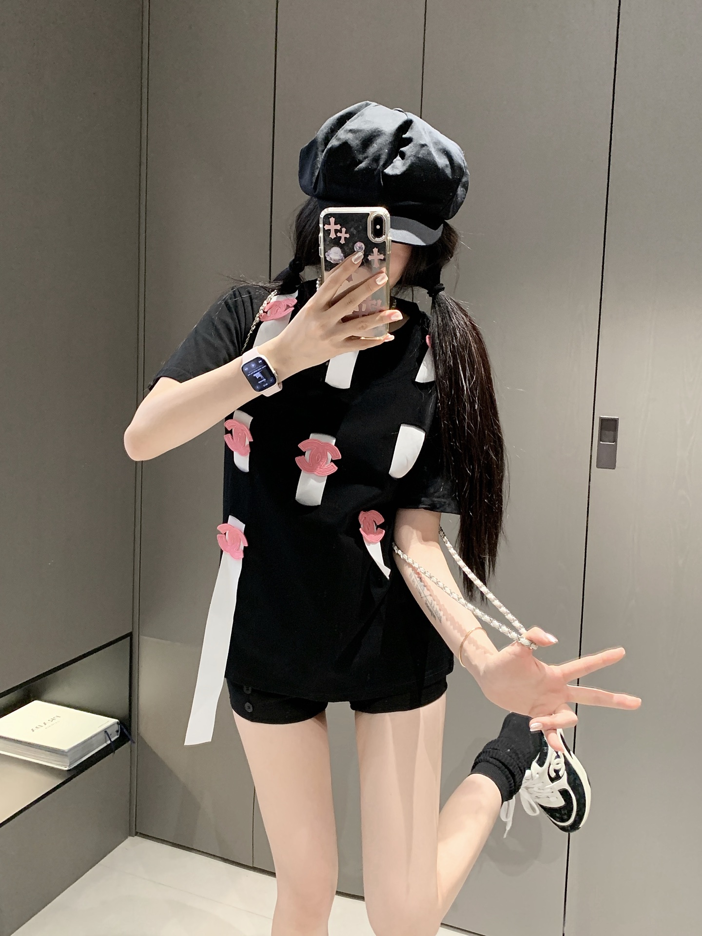 Trendy Color Block Cotton Tee - Fashionable and Comfortable for All 6 i1738929306180 157 0 4