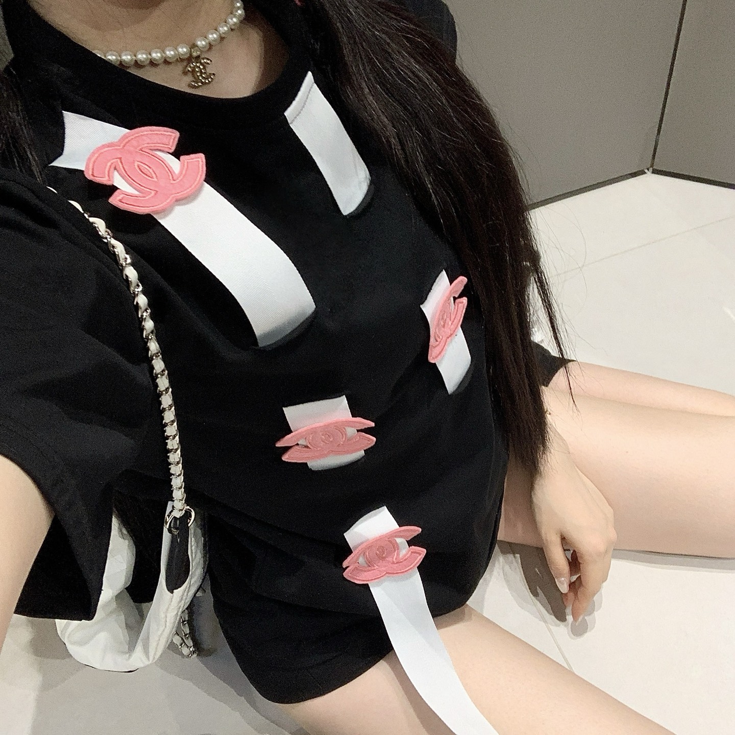 Trendy Color Block Cotton Tee - Fashionable and Comfortable for All 4 i1738929306180 3646 0 2